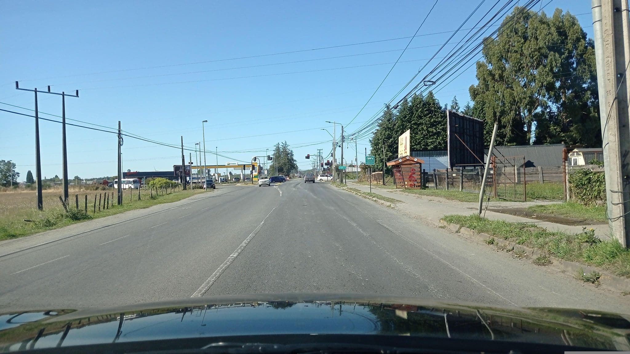 Street view near Cabañas Terranim Frutillar., Frutillar — © ariellopez (CC BY-SA · Mapillary)
