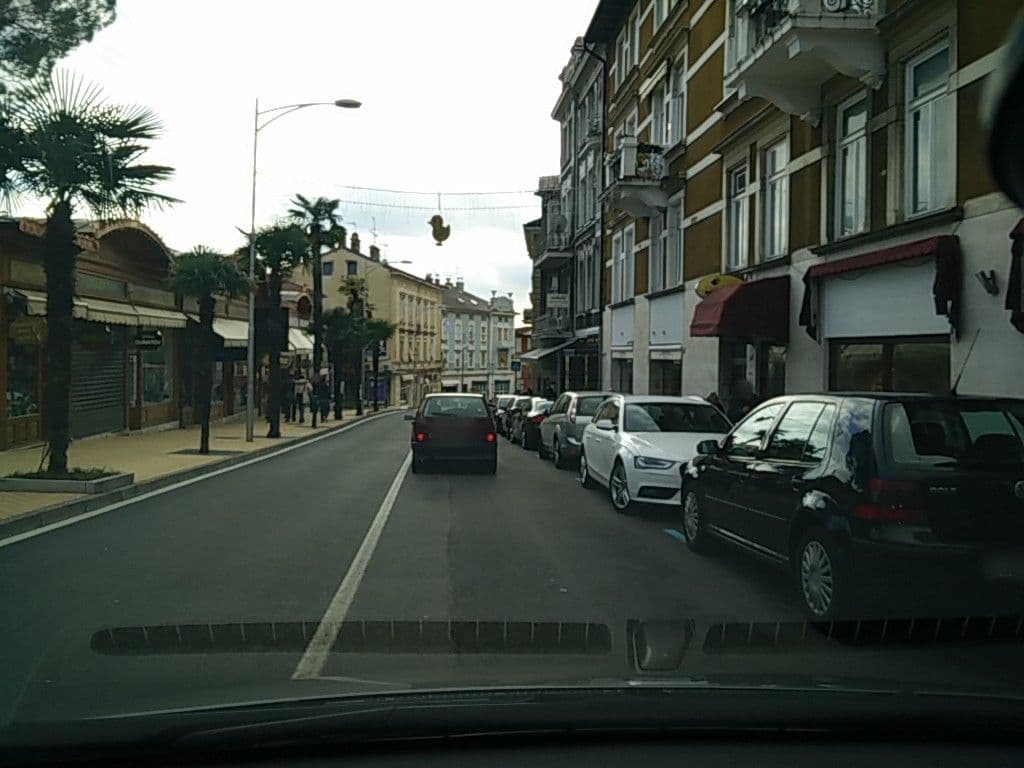 Street view near Hotel Paris, Opatija — © bellazambo (CC BY-SA · Mapillary)