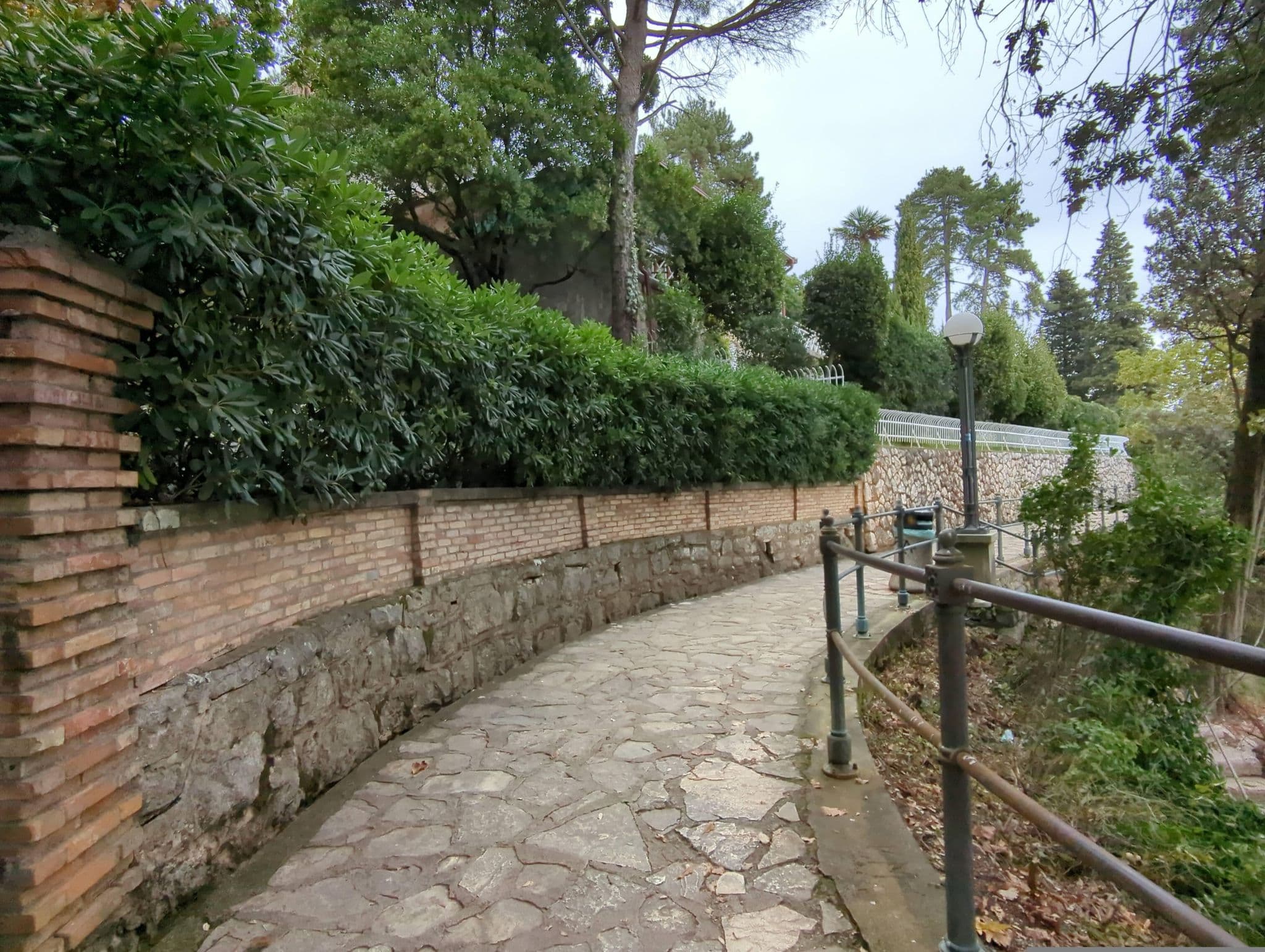 Street view near Apartments Villa Isabella, Opatija — © asdf (CC BY-SA · Mapillary)