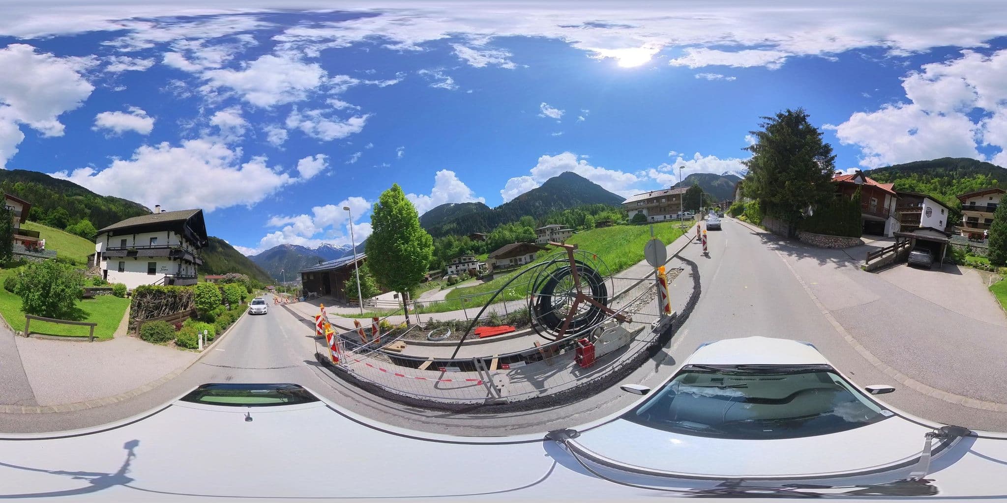 Street view near Haus Tirol, Finkenberg — © osmplus_org (CC BY-SA · Mapillary)