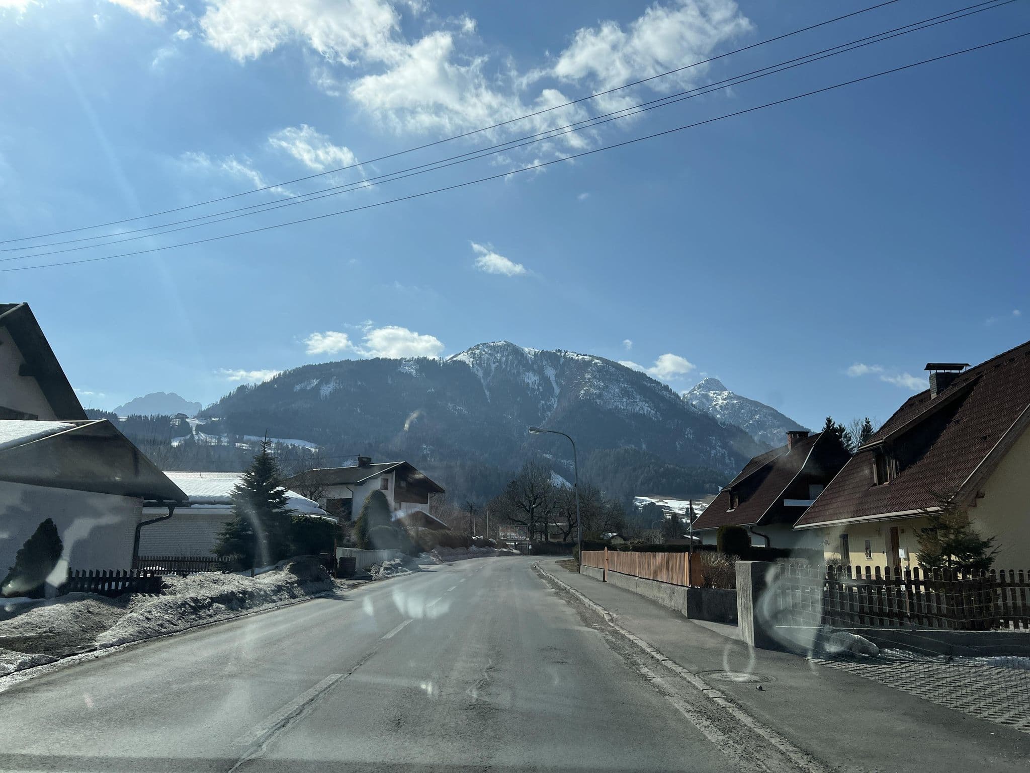 Street view near Pension Weinfurtner, Kötschach — © igorzo (CC BY-SA · Mapillary)