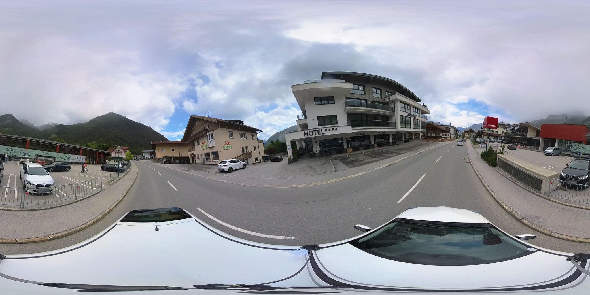 Street view near Arthurs Hotel am Achensee, Maurach — © osmplus_org (CC BY-SA · Mapillary)