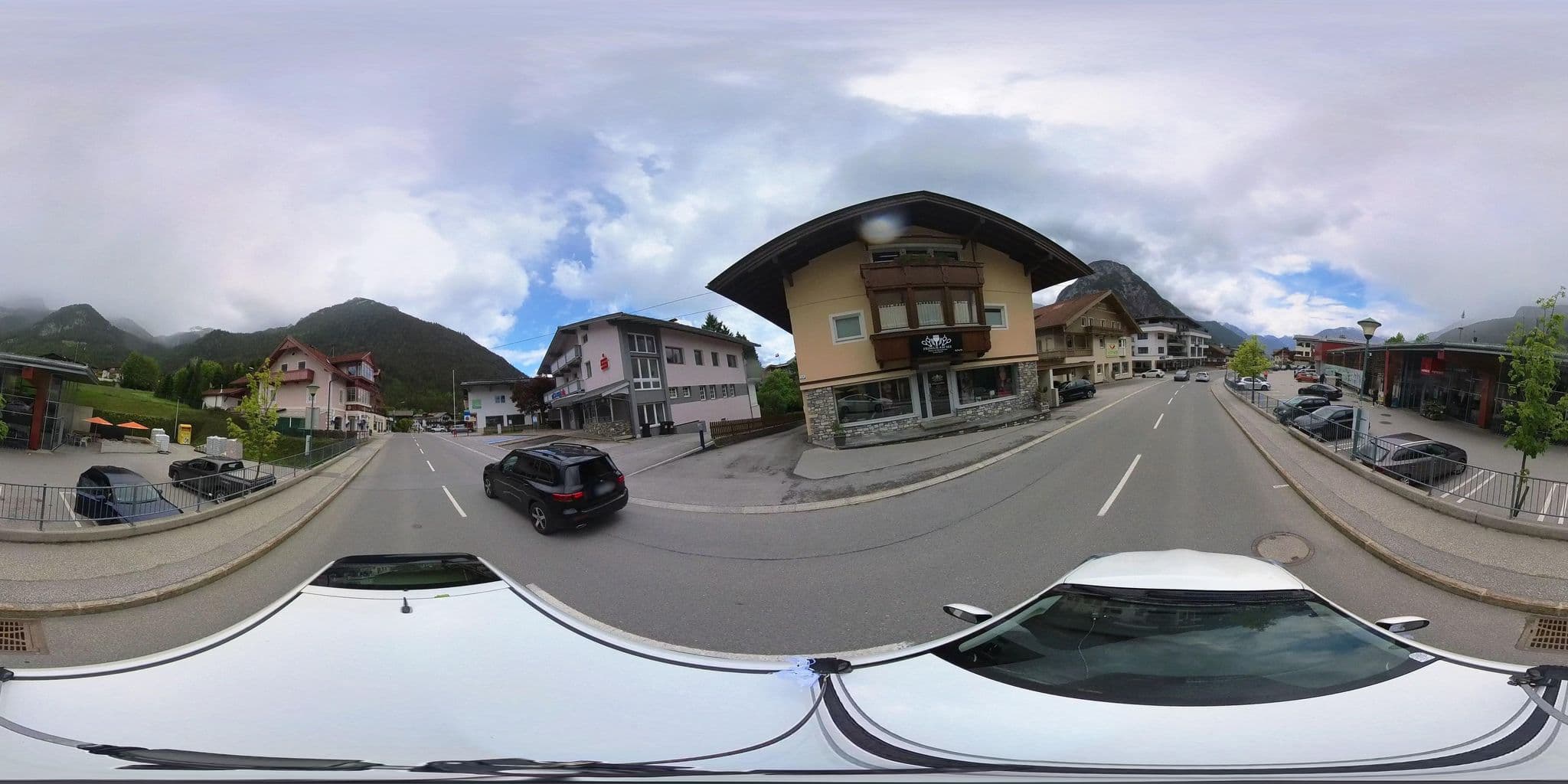 Street view near Frühstückspension Annemarie, Maurach — © osmplus_org (CC BY-SA · Mapillary)