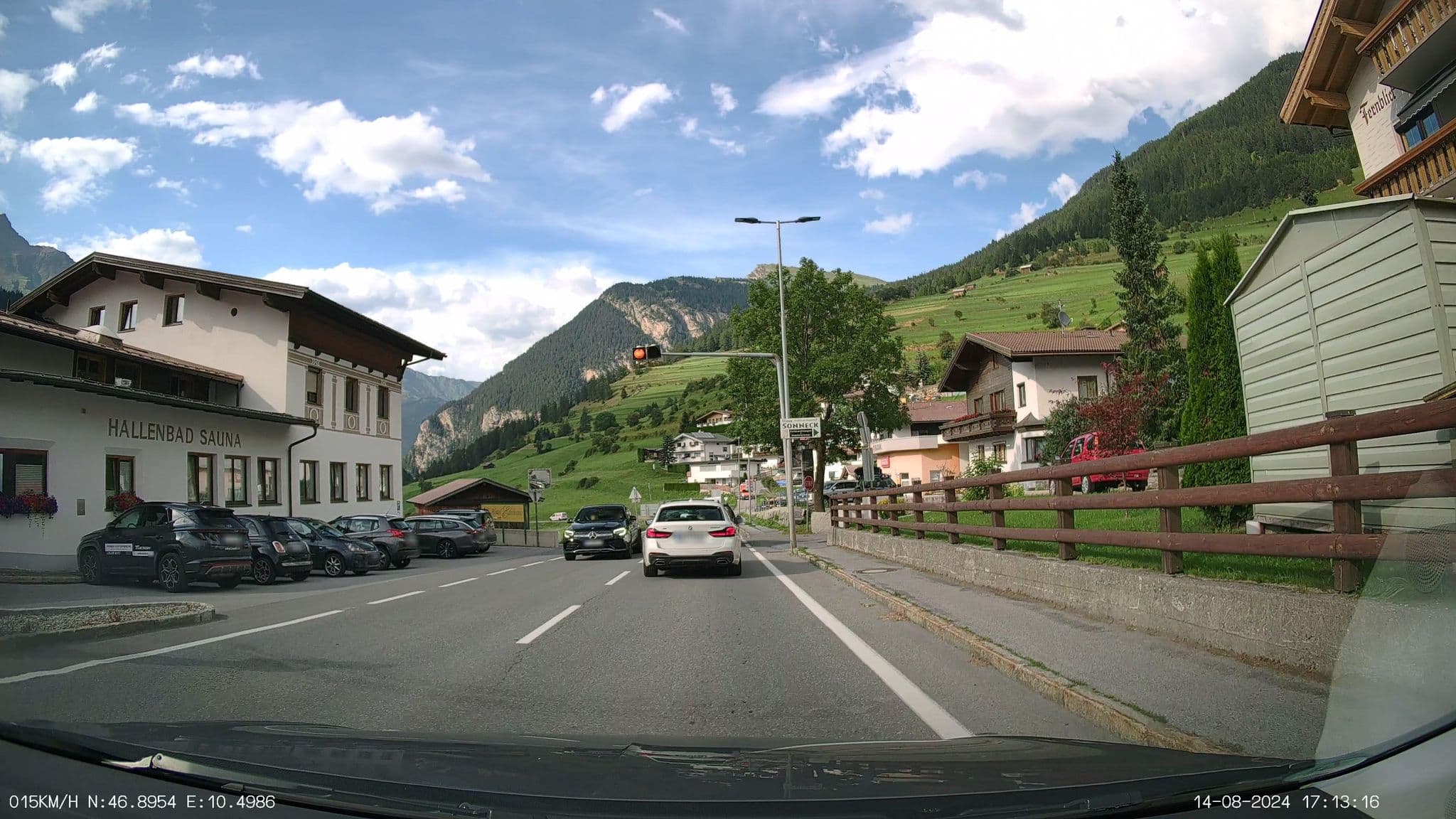 Street view near Hotel Edelweiss Nauders, Nauders — © heetENkoel (CC BY-SA · Mapillary)