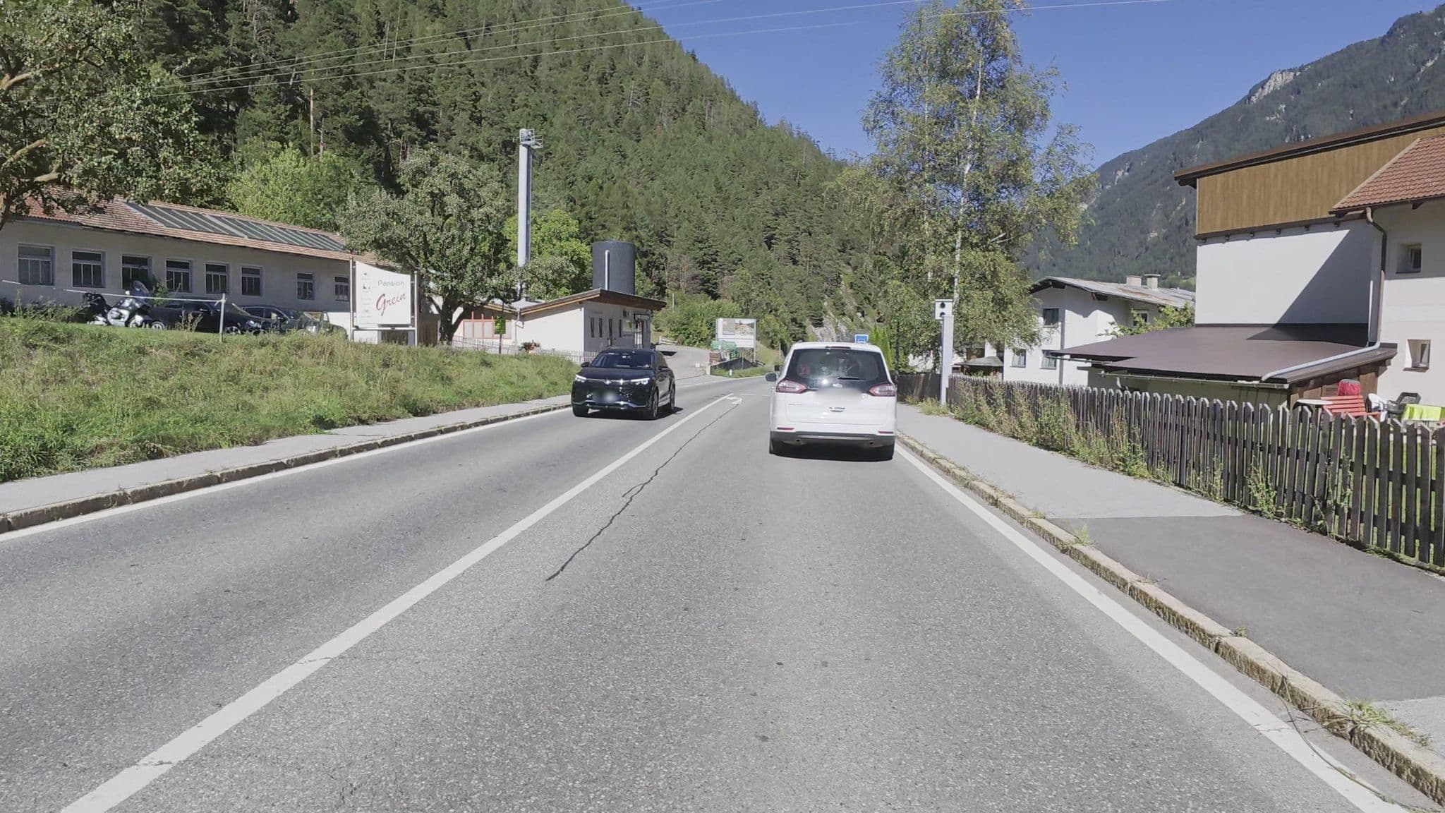 Street view near Pension Grein - Salzmann Edeltraud, Pfunds — © Guzzi_Franze (CC BY-SA · Mapillary)