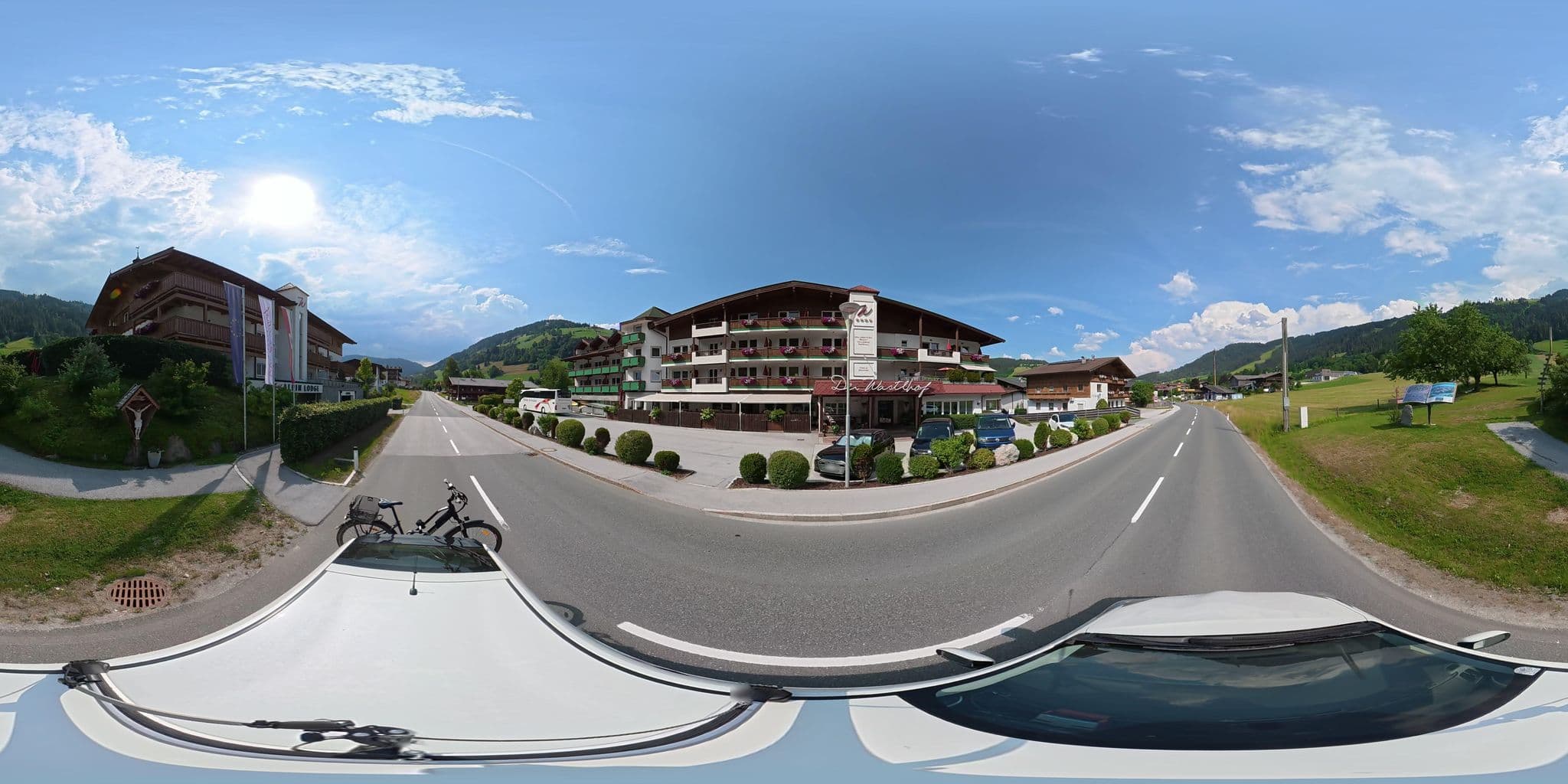 Street view near Hotel der Wastlhof – Natur, Pferde & Wellness vereint, Niederau — © osmplus_org (CC BY-SA · Mapillary)