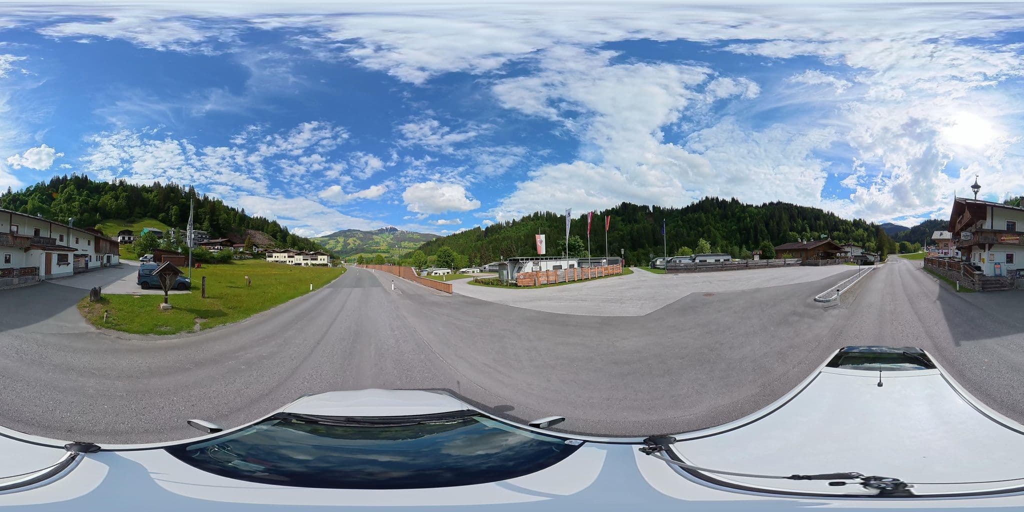 Street view near Gasthof Mamooserhof, Hopfgarten im Brixental — © osmplus_org (CC BY-SA · Mapillary)