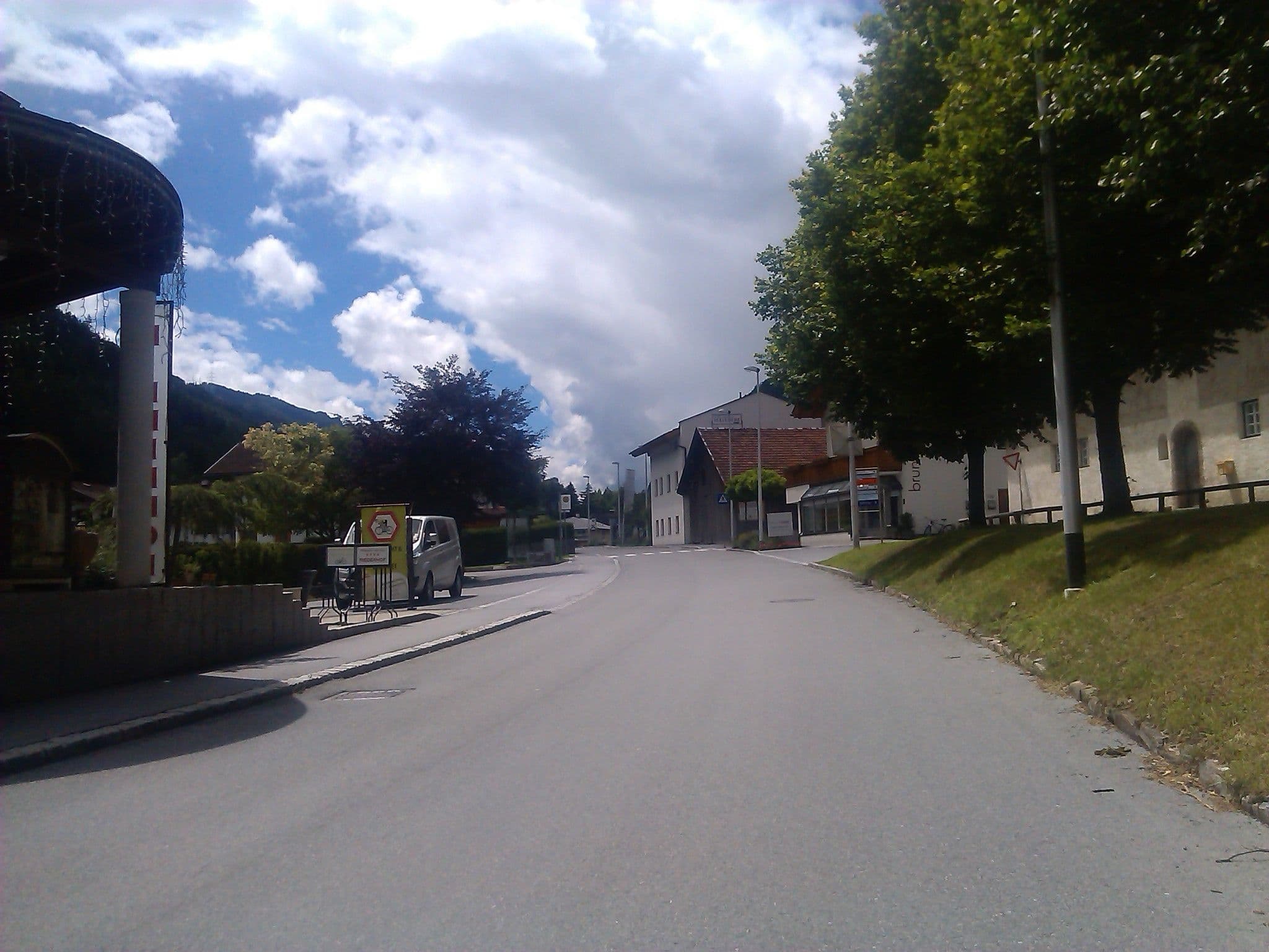 Street view near Hundehotel Riederhof, Ried im Oberinntal — © changchun1 (CC BY-SA · Mapillary)