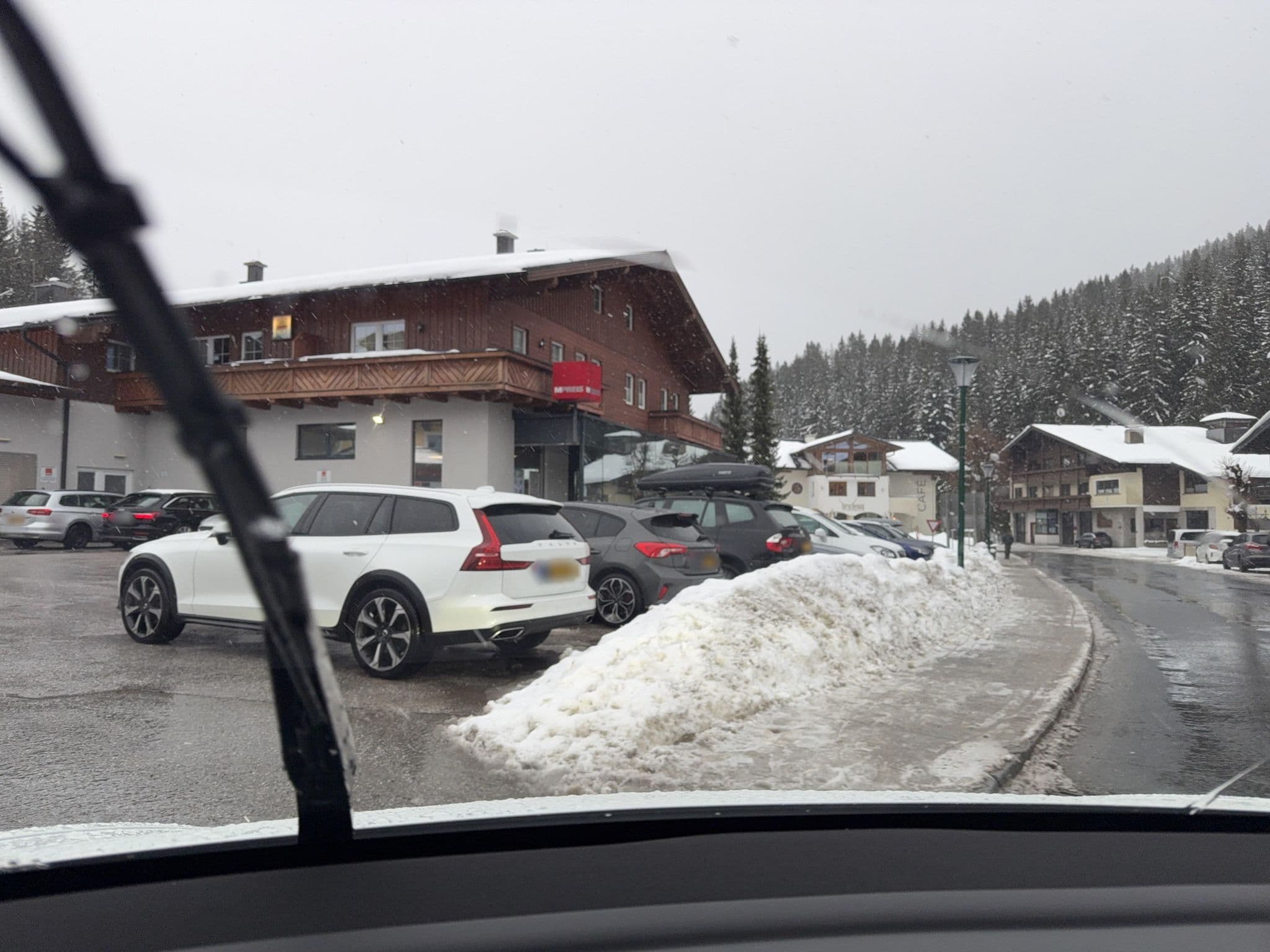 Street view near Aparthotel Alpenblick, Radstadt — © ottor (CC BY-SA · Mapillary)