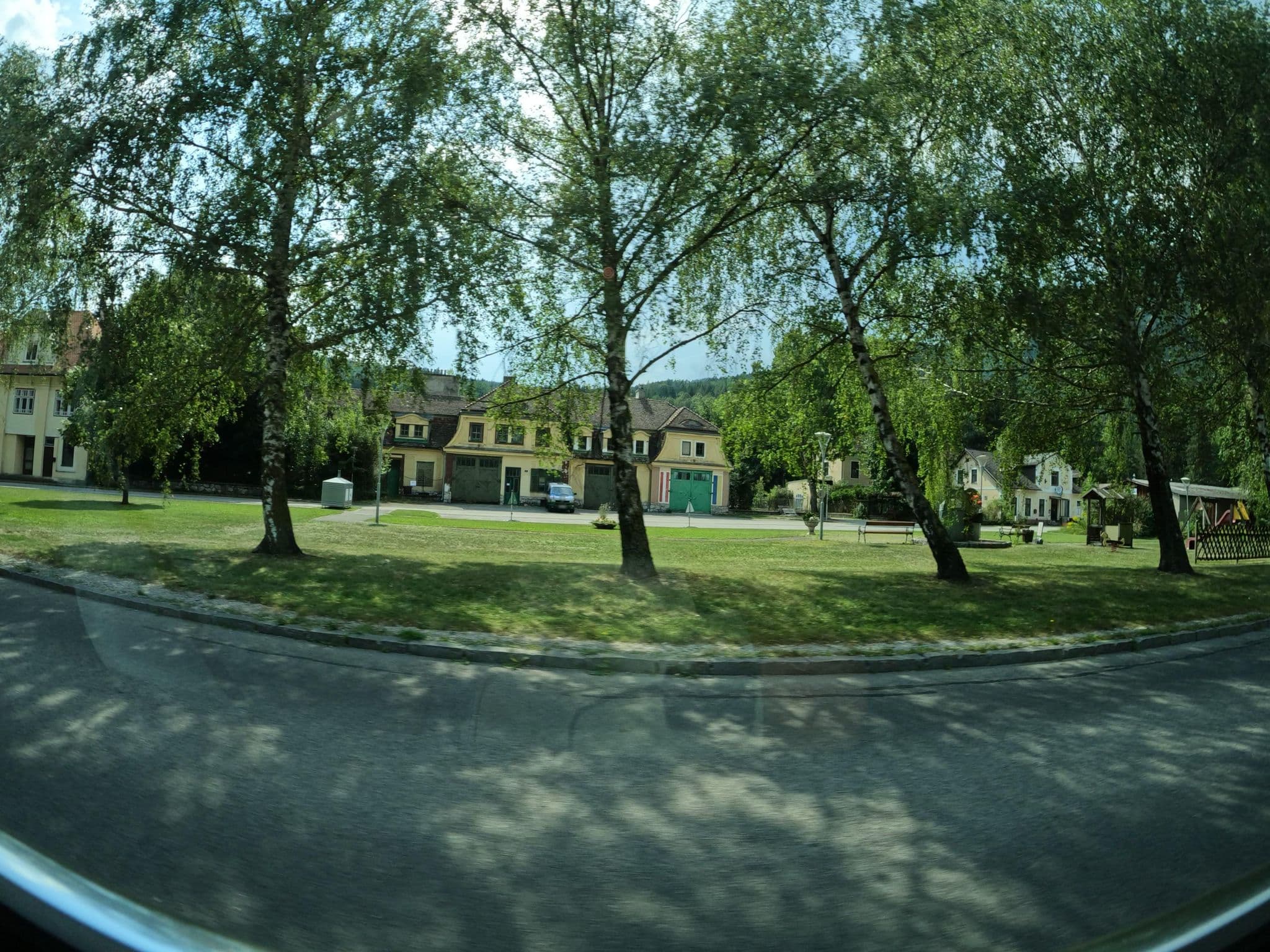 Street view near Commons Hub, Reichenau an der Rax — © erias (CC BY-SA · Mapillary)