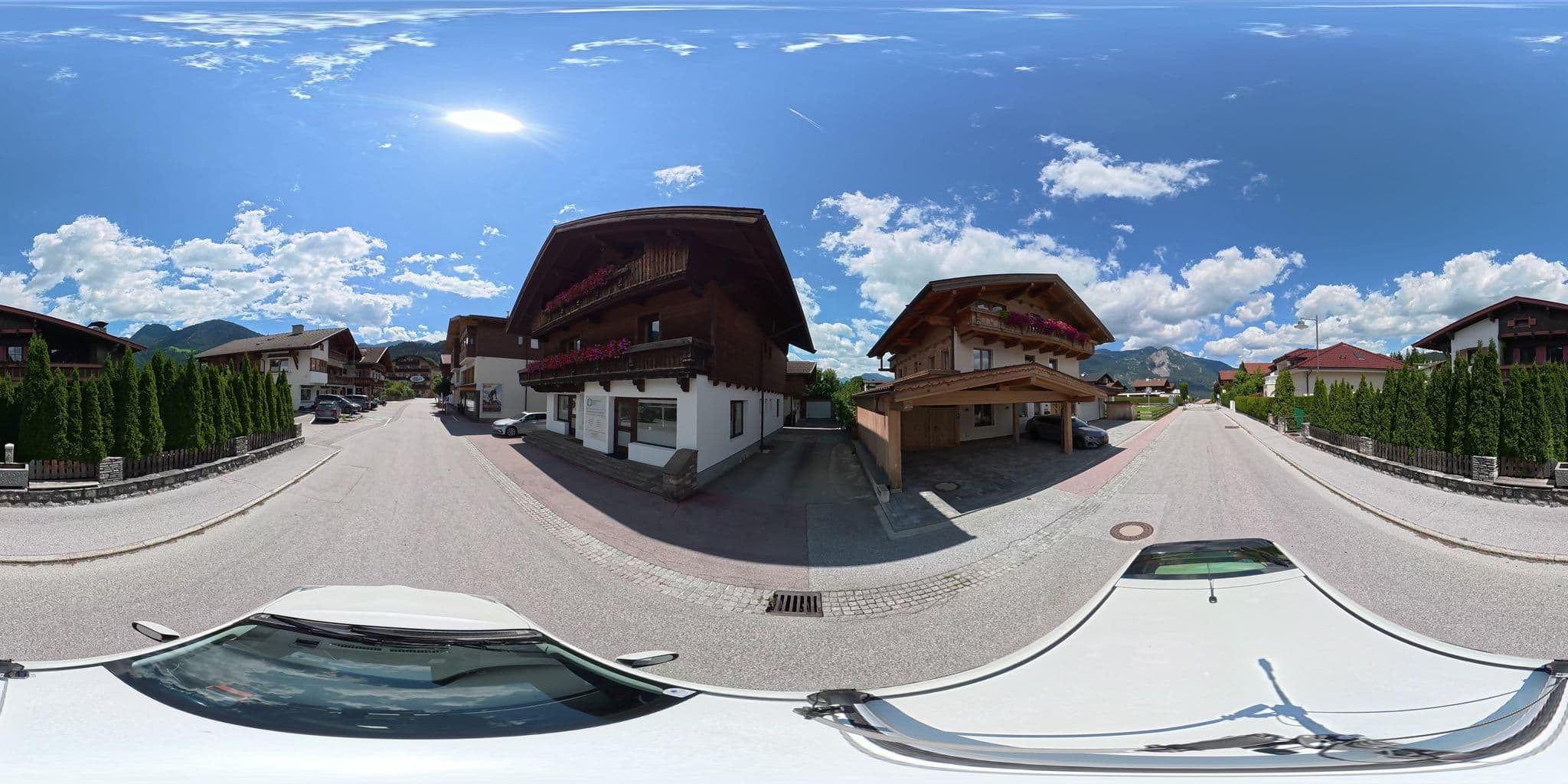 Street view near Chalet Alpenglück, Reith im Alpbachtal — © osmplus_org (CC BY-SA · Mapillary)