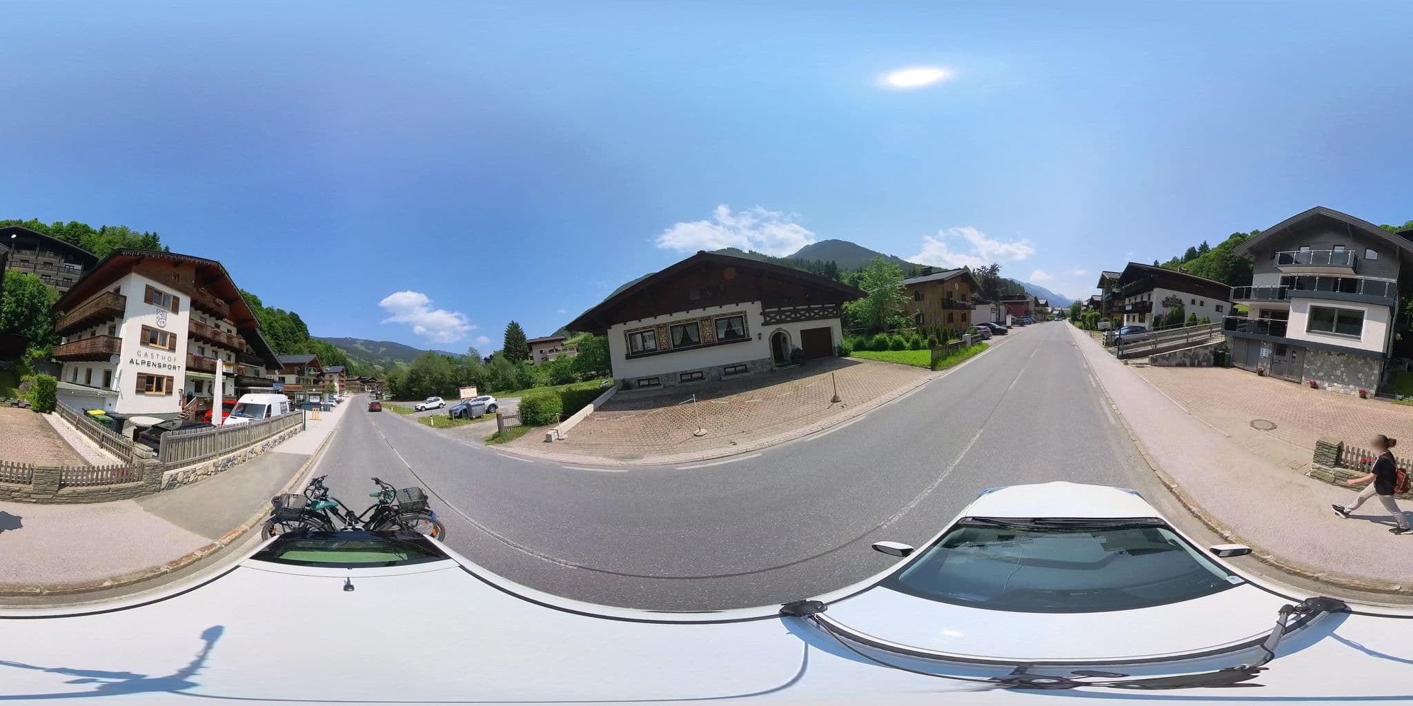 Street view near Pension Auwirt, Saalbach — © osmplus_org (CC BY-SA · Mapillary)