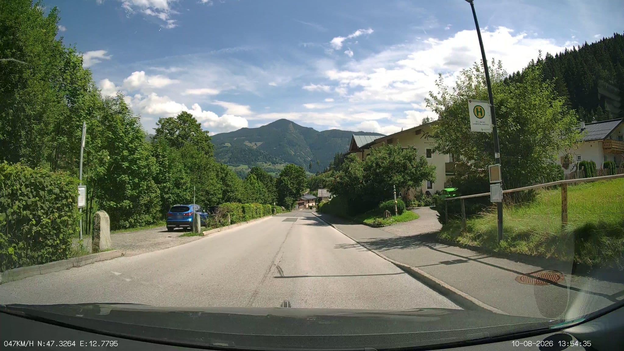 Street view near Boutique Hotel Martha, Zell am See — © heetENkoel (CC BY-SA · Mapillary)