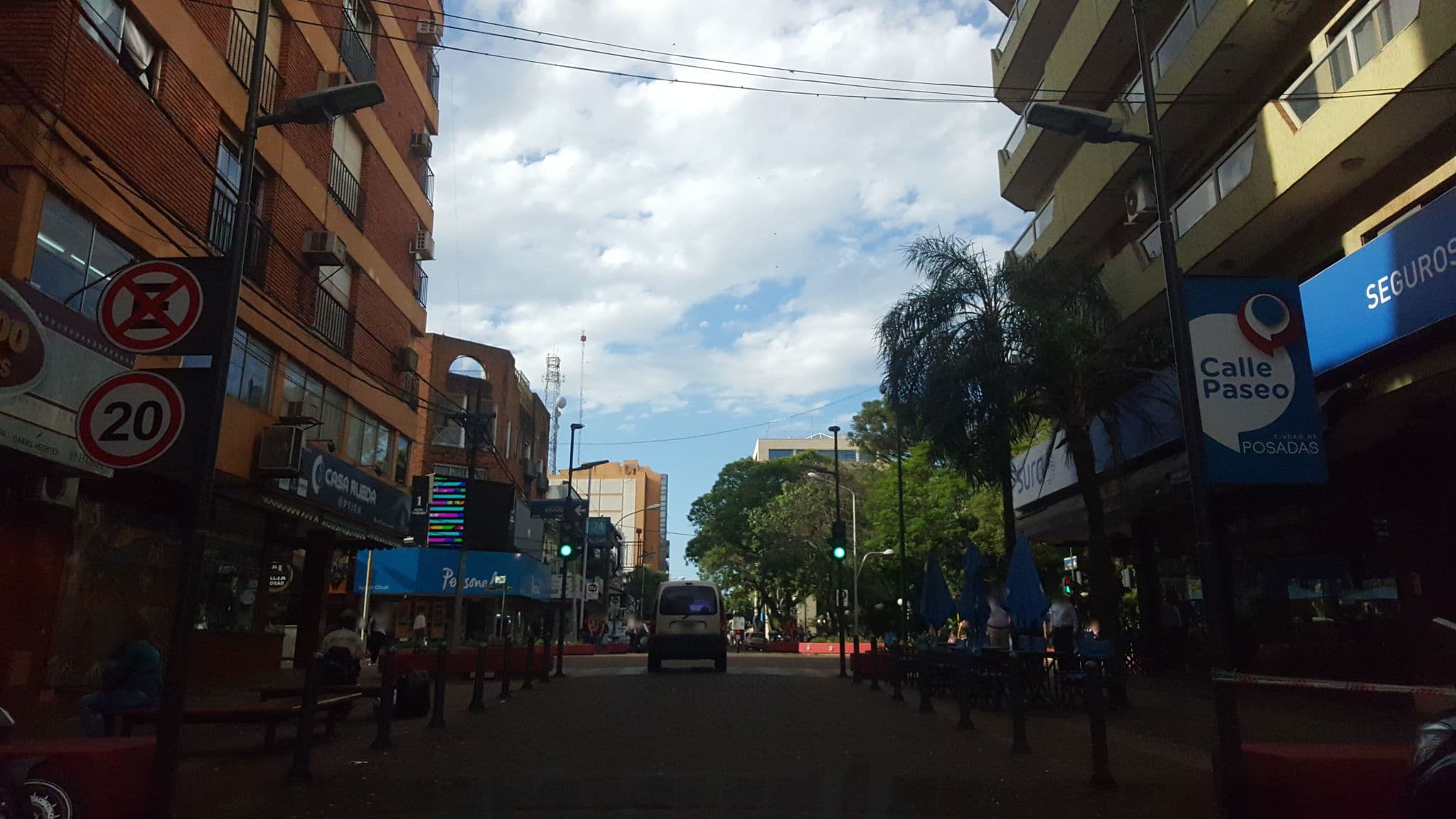 Street view near CONTINENTAL POSADAS HOTEL, Posadas — © diegokrein (CC BY-SA · Mapillary)