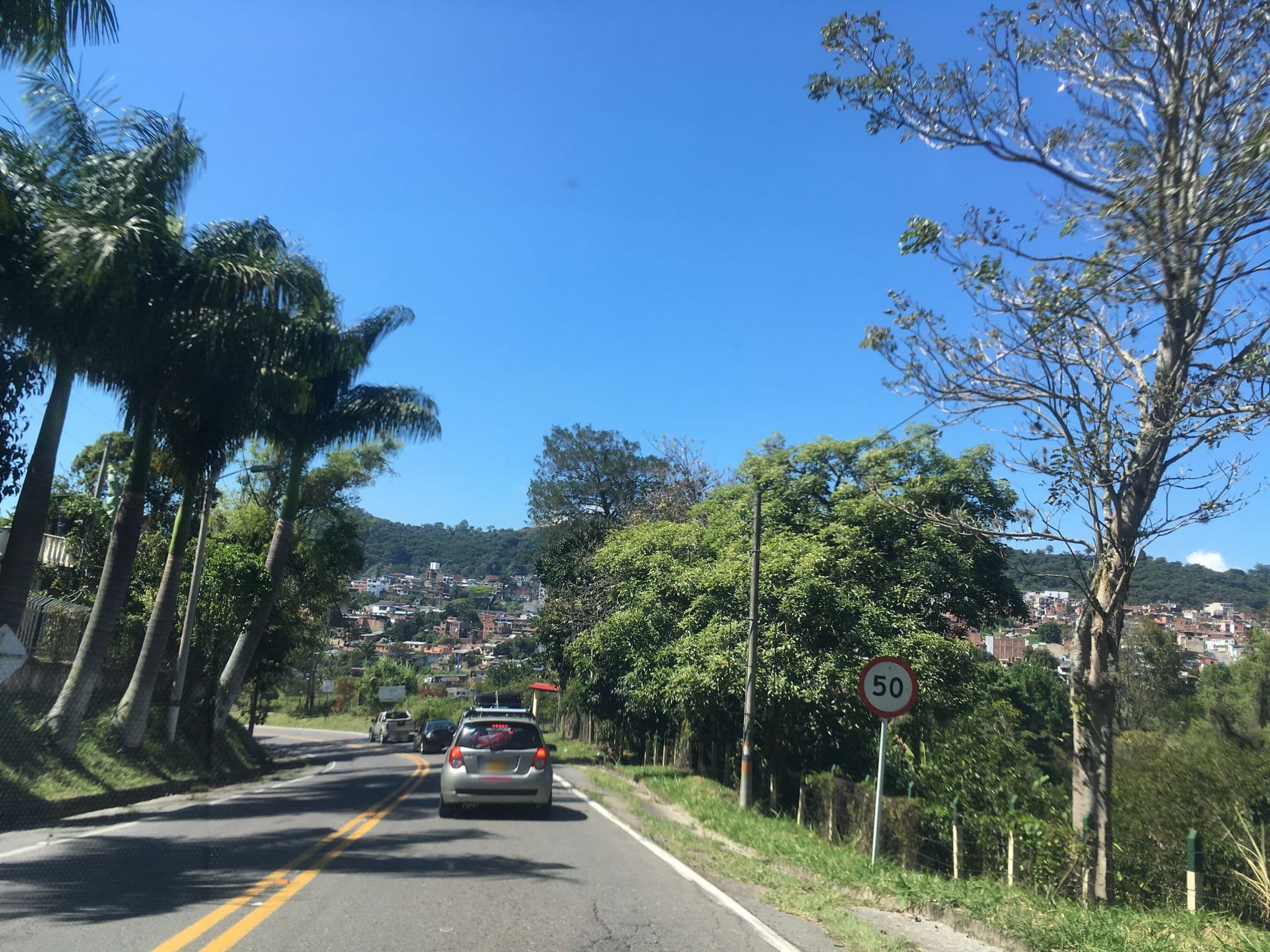 Street view near Hotel Campestre Los Girasoles, Moniquirá — © nicovargas (CC BY-SA · Mapillary)