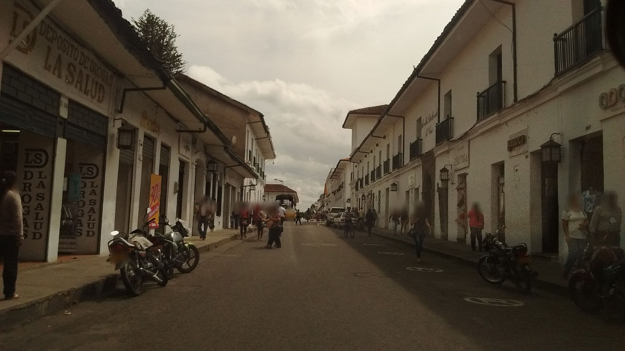 Street view near Hotel Santa Marta’s Popayán centro, Popayán — © kaxtillo (CC BY-SA · Mapillary)