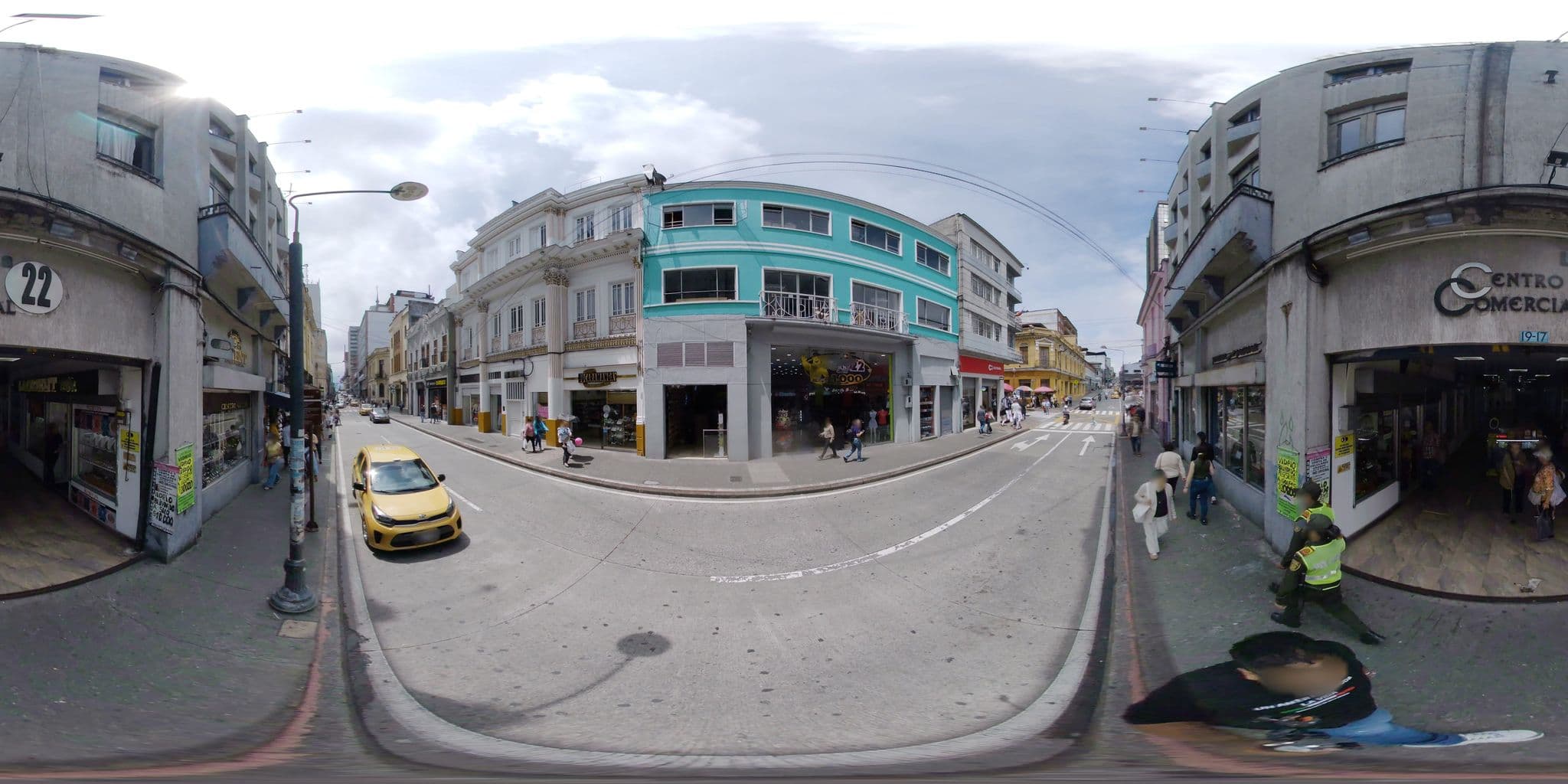 Street view near Golden Frog Hotel Experiencia Manizales, Manizales — © masora (CC BY-SA · Mapillary)