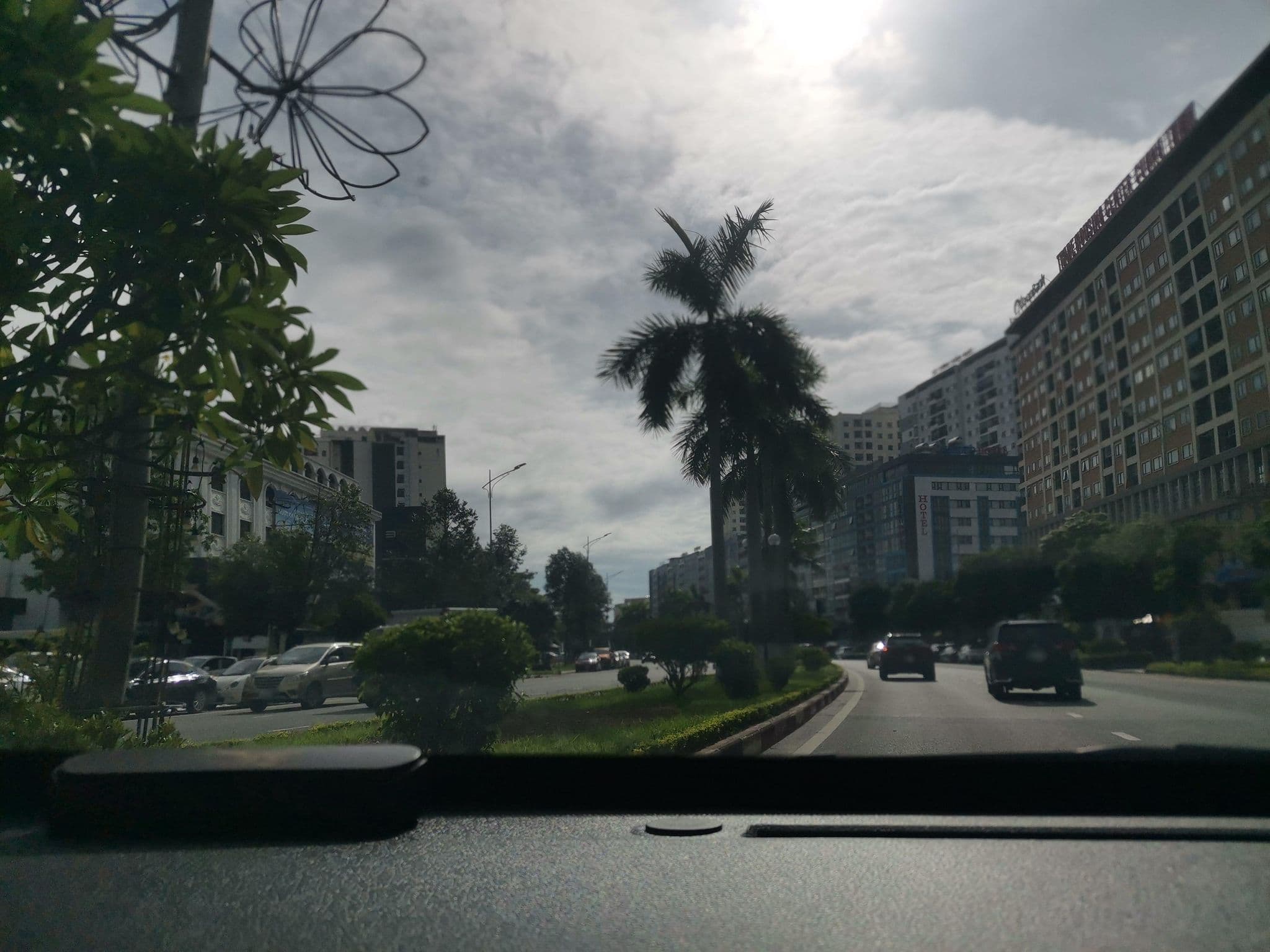 Street view near Serviced apartment self check in- Greenpearl Bắc Ninh - Two-Bedroom Apartment, Bắc Ninh — © hn_left_2 (CC BY-SA · Mapillary)