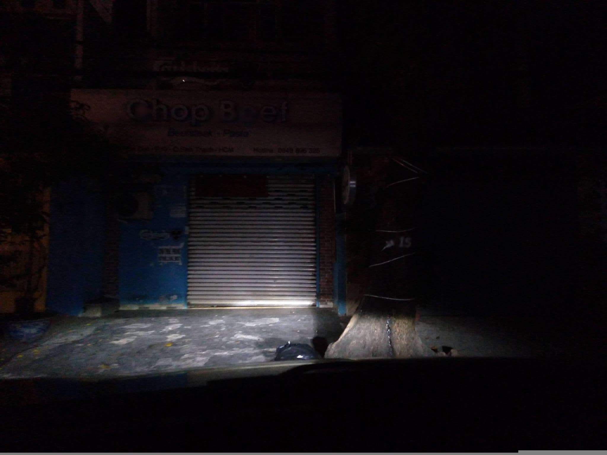 Street view near Oasis, Bình Thạnh — © sg_front_1 (CC BY-SA · Mapillary)