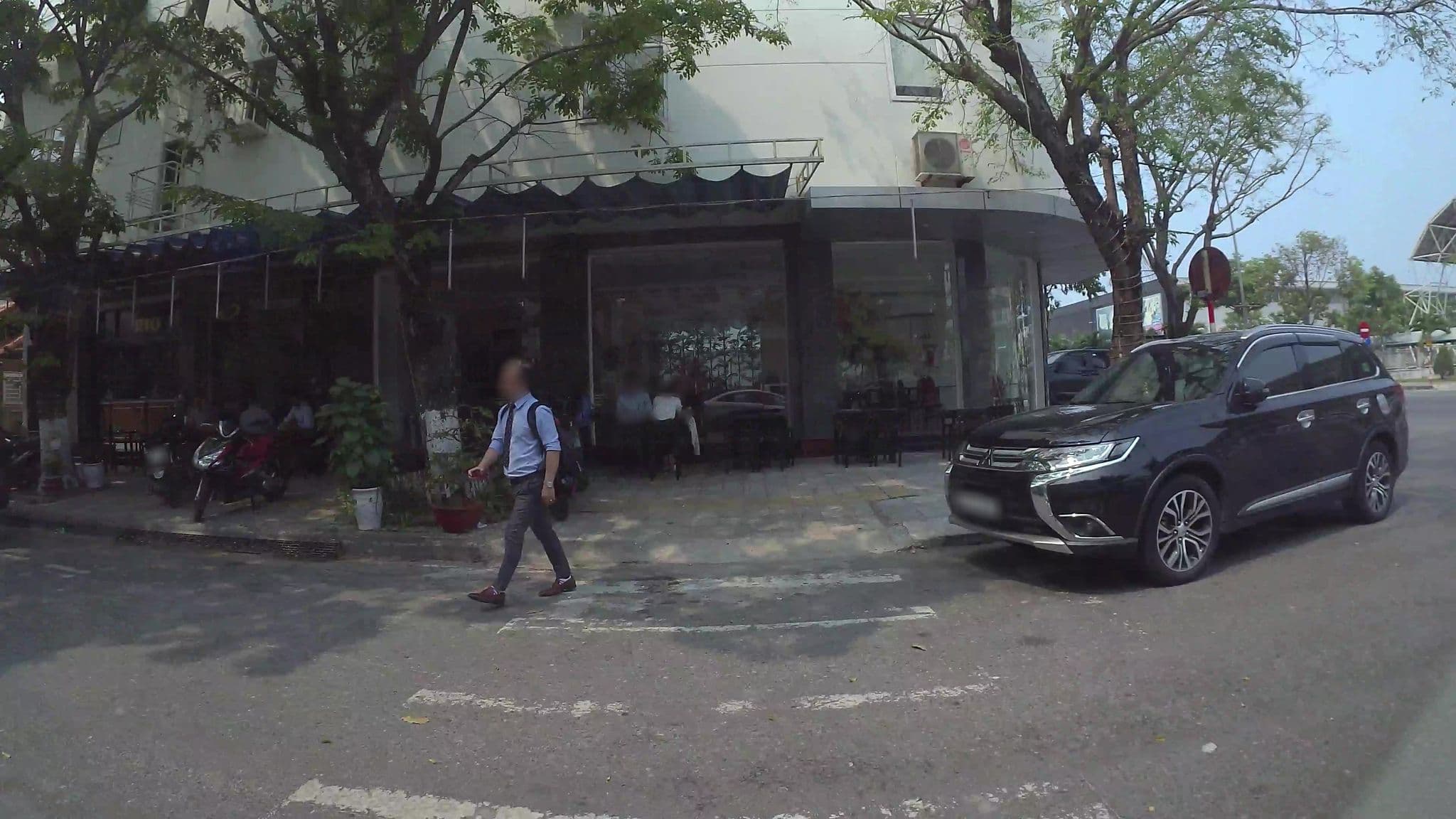 Street view near Manh Cuong Hotel, Cẩm Lệ — © kaartcam (CC BY-SA · Mapillary)