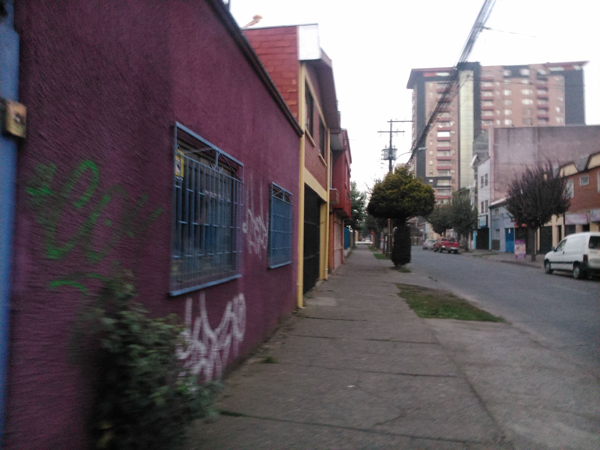 Street view near Hostal Cecilia Muñoz Figueroa, Temuco — © dalacost (CC BY-SA · Mapillary)