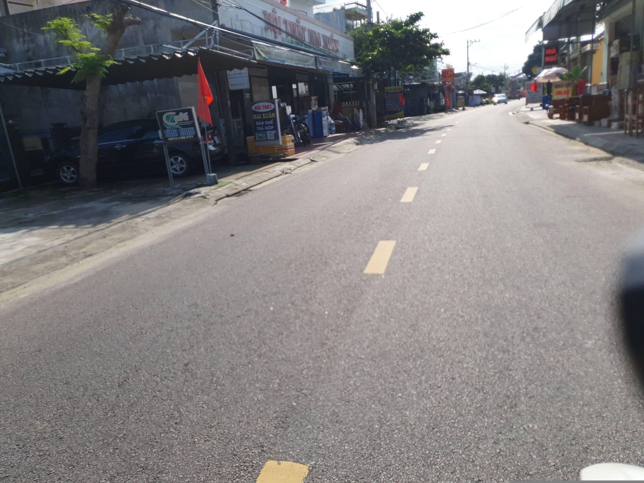Street view near Ngoc Hoa - Nam Hoi An Hotel Near Vinwonders, Hoi An — © russmcd (CC BY-SA · Mapillary)