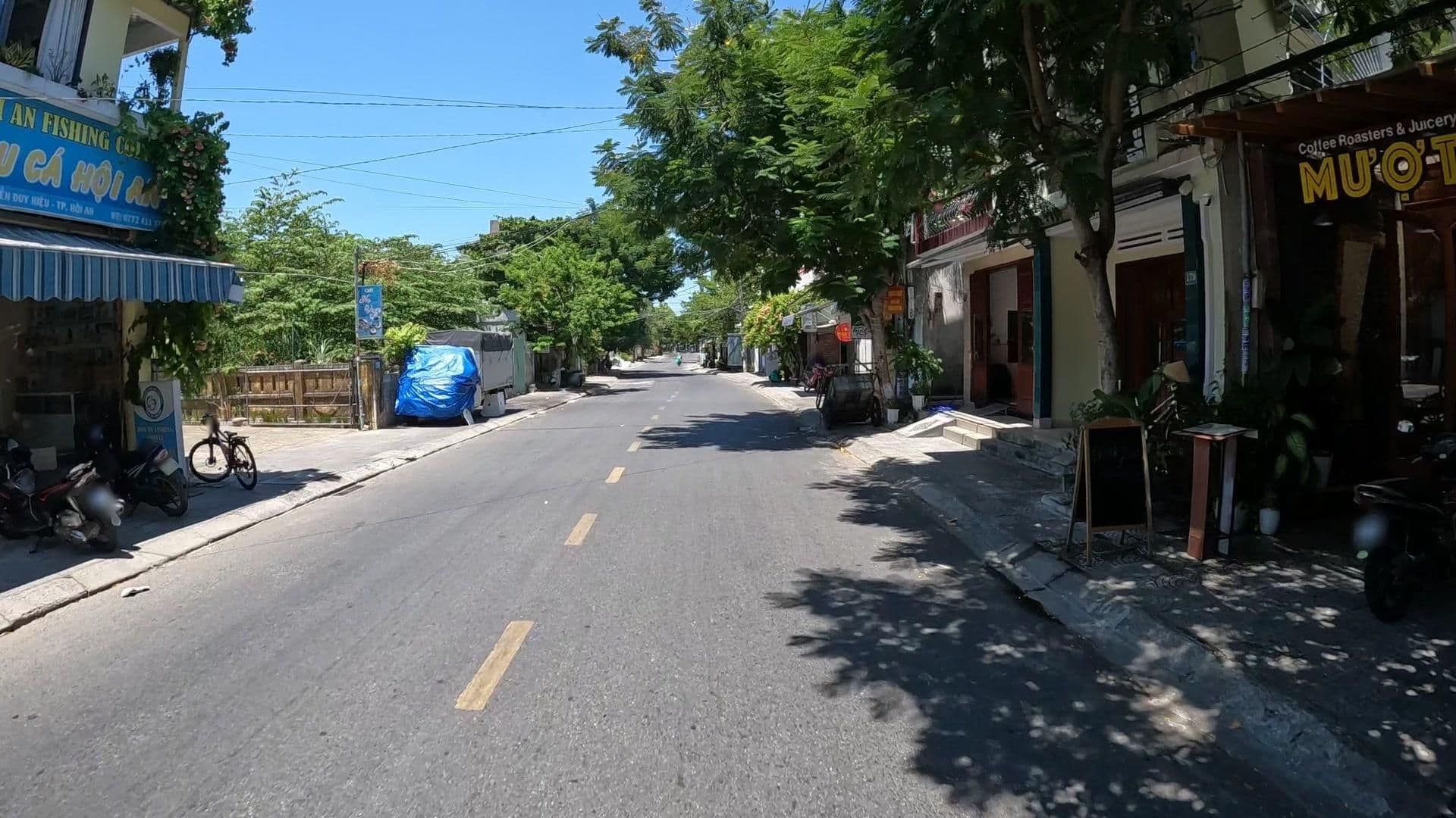 Street view near Hoi An Green Channel Homestay, Hoi An — © lucomsky (CC BY-SA · Mapillary)