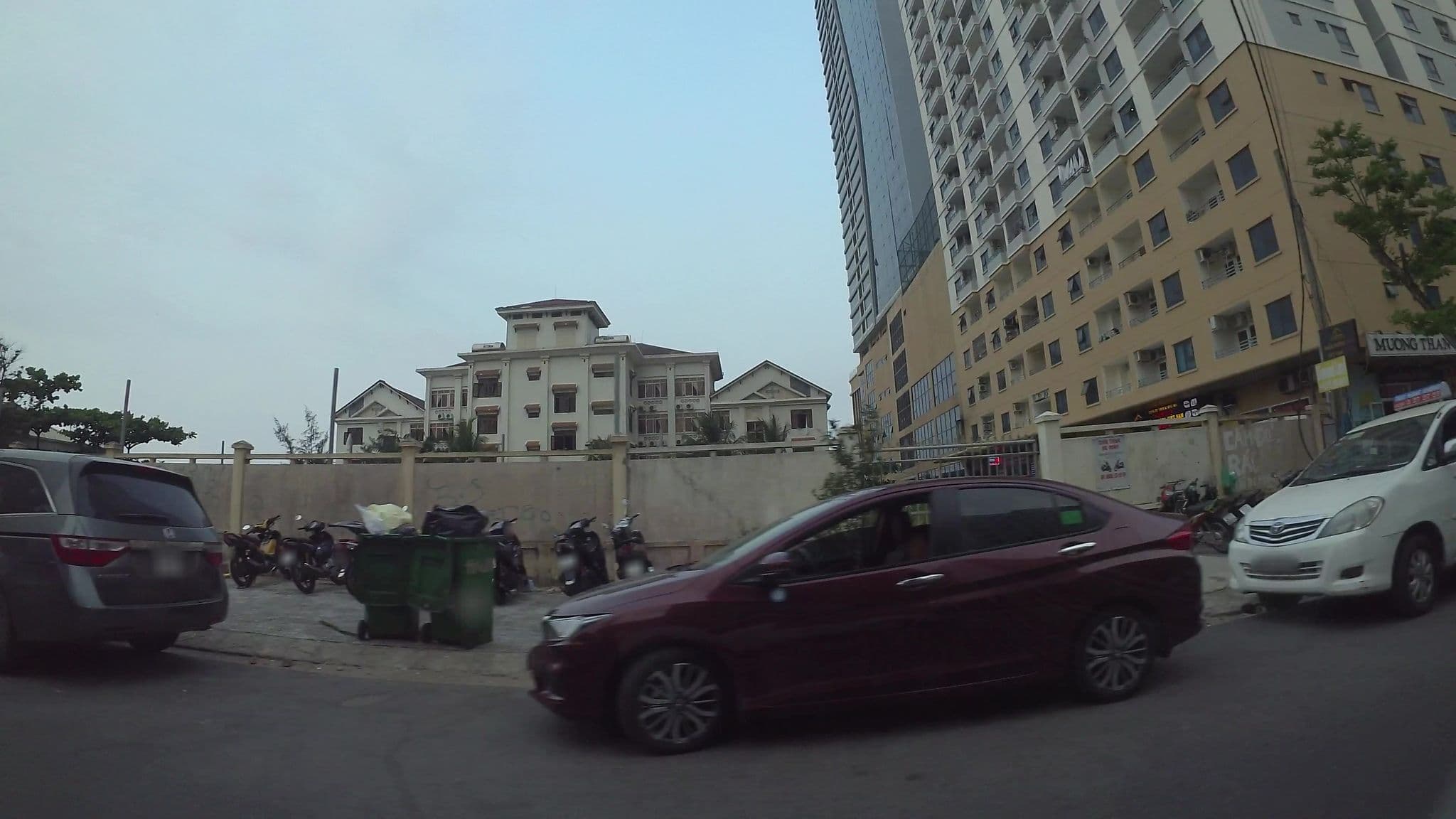 Street view near Halina Hotel & Apartment, Sơn Trà — © kaartcam (CC BY-SA · Mapillary)