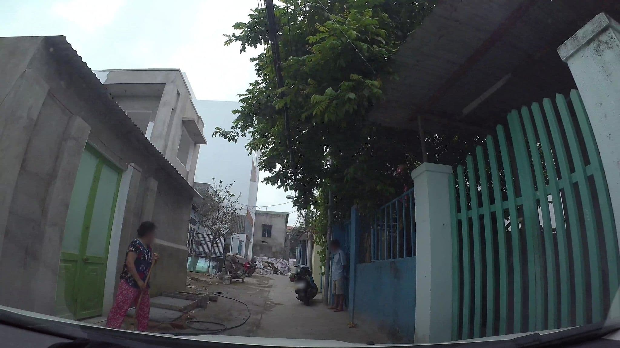 Street view near The Local Villa Danang, Sơn Trà — © kaartcam (CC BY-SA · Mapillary)