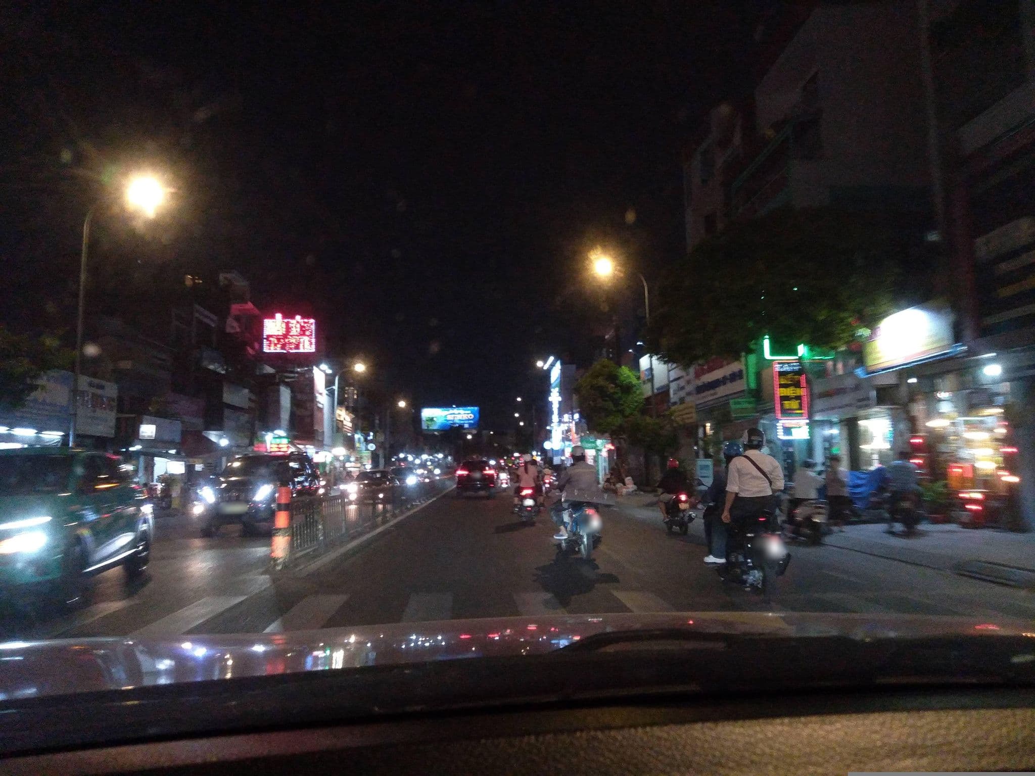 Street view near The Art - Tina Hotel and Apartments - Superior Double Room, Bình Thạnh — © sg_front_1 (CC BY-SA · Mapillary)