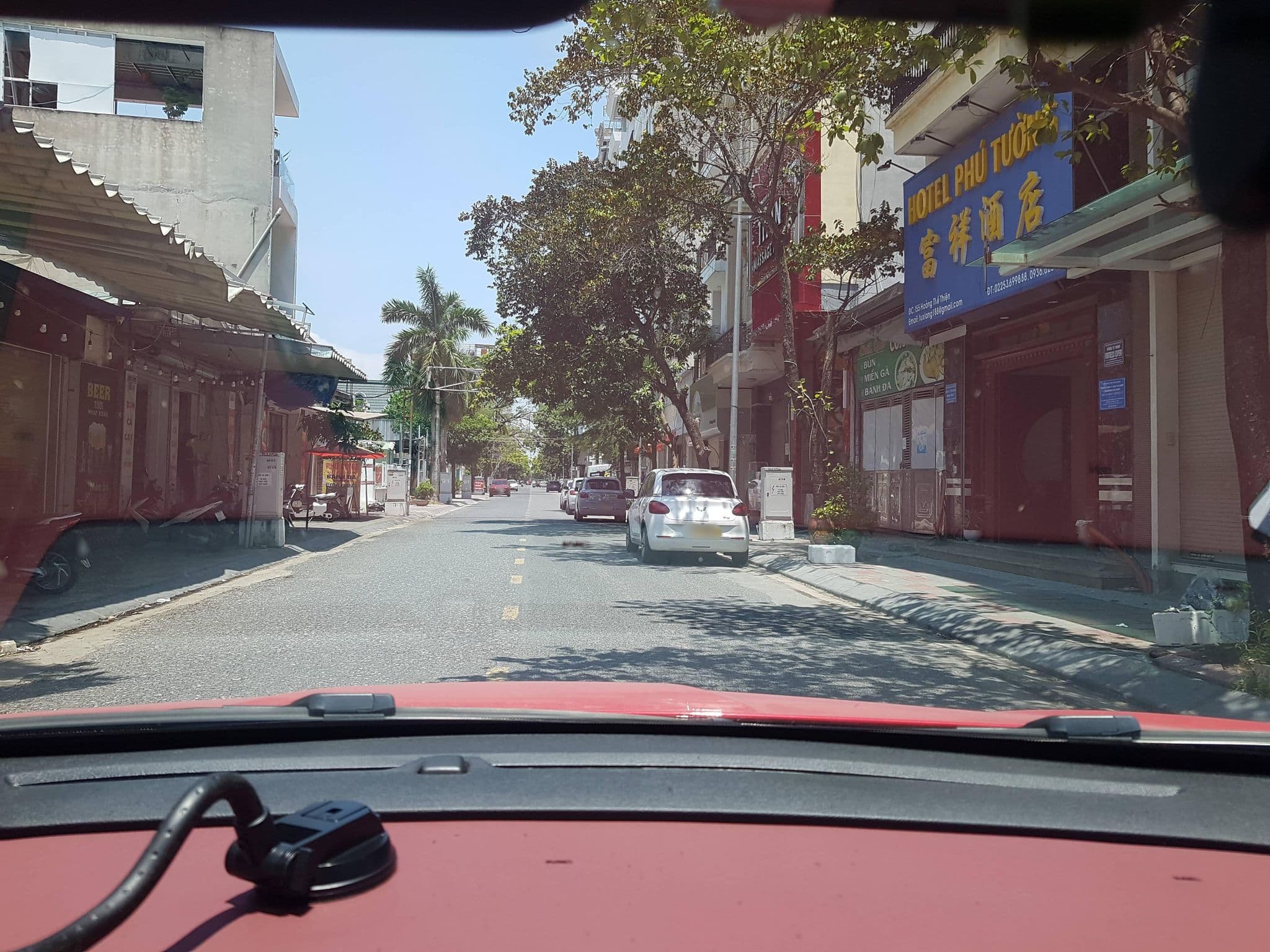Street view near The Nova Hotel & Apartment, Haiphong — © sg_front_3 (CC BY-SA · Mapillary)