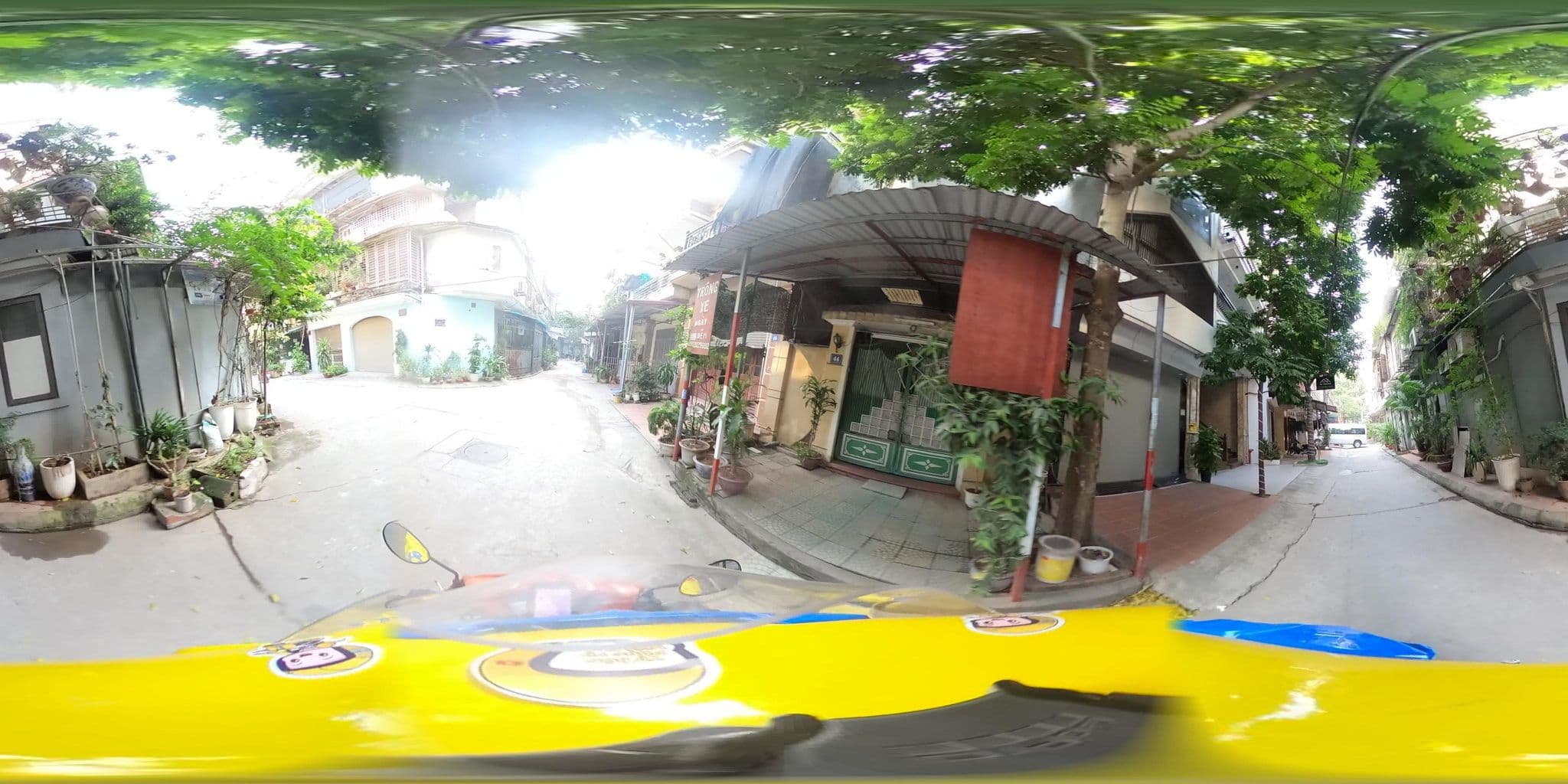 Street view near Camping Green, Cửa Nam — © bemaps2_hn (CC BY-SA · Mapillary)