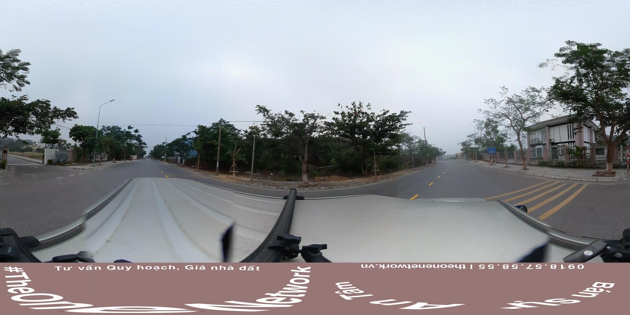 Street view near Green Lotus Vanson Resort Club, Đố Sơn — © theonenetwork (CC BY-SA · Mapillary)