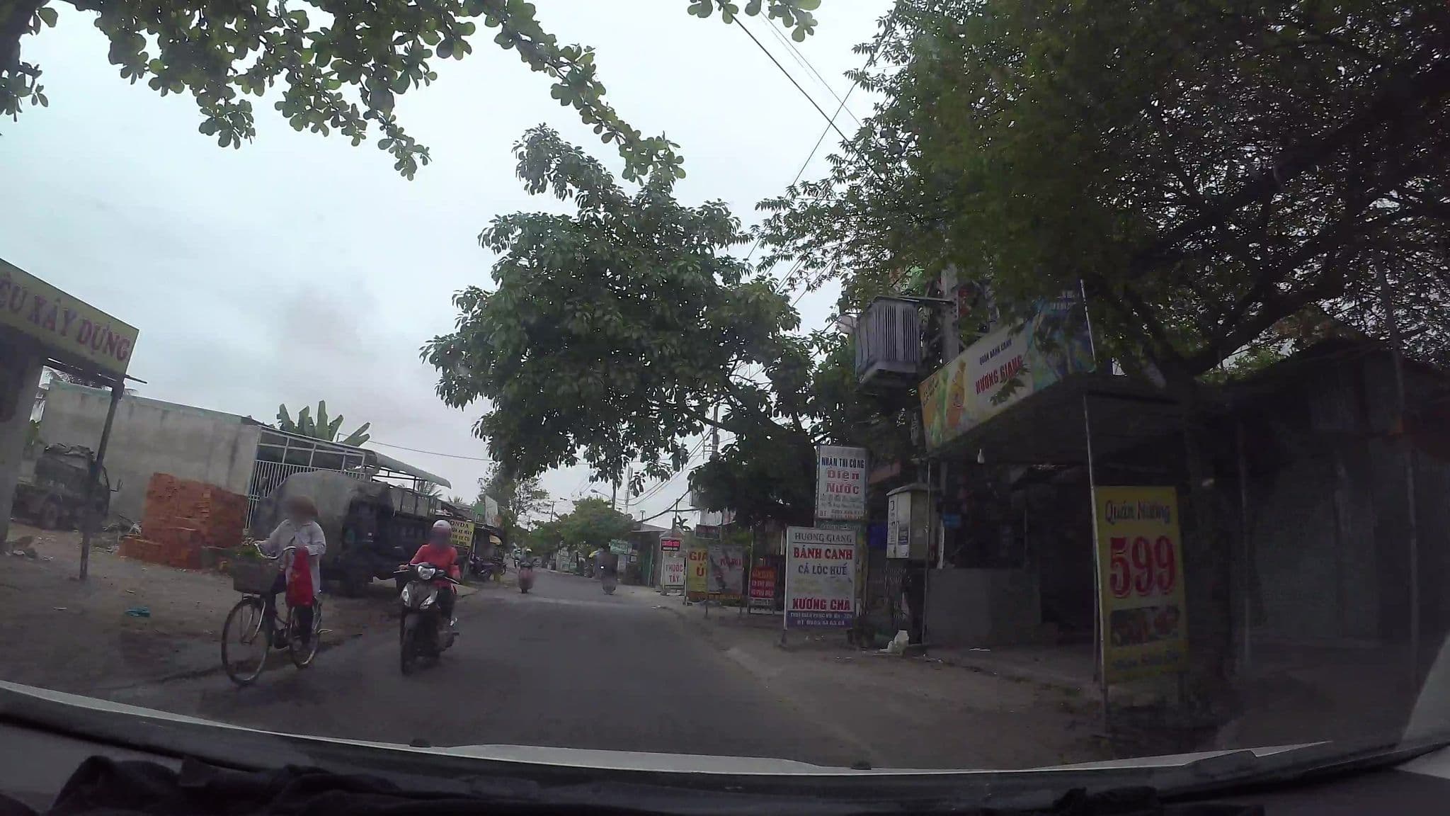 Street view near DOANH NGHIEP TU NHAN BINH MINH HOSTEL.593-AU CO-HOA KHANH BAC=LIEN CHIEU=DA NANG, Thanh Khê — © kaartcam (CC BY-SA · Mapillary)