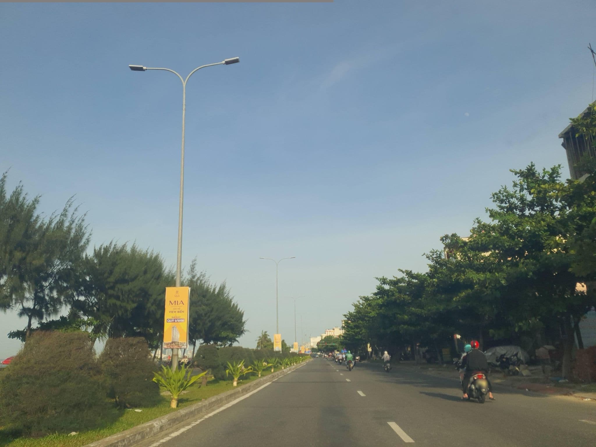 Street view near TN EDEN Hotel, Thanh Khê — © congduy (CC BY-SA · Mapillary)