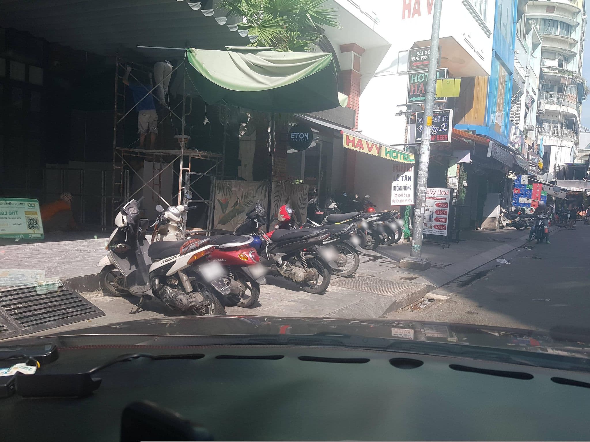 Street view near Nice To Home Saigon, Quận Ba — © bemaps1 (CC BY-SA · Mapillary)