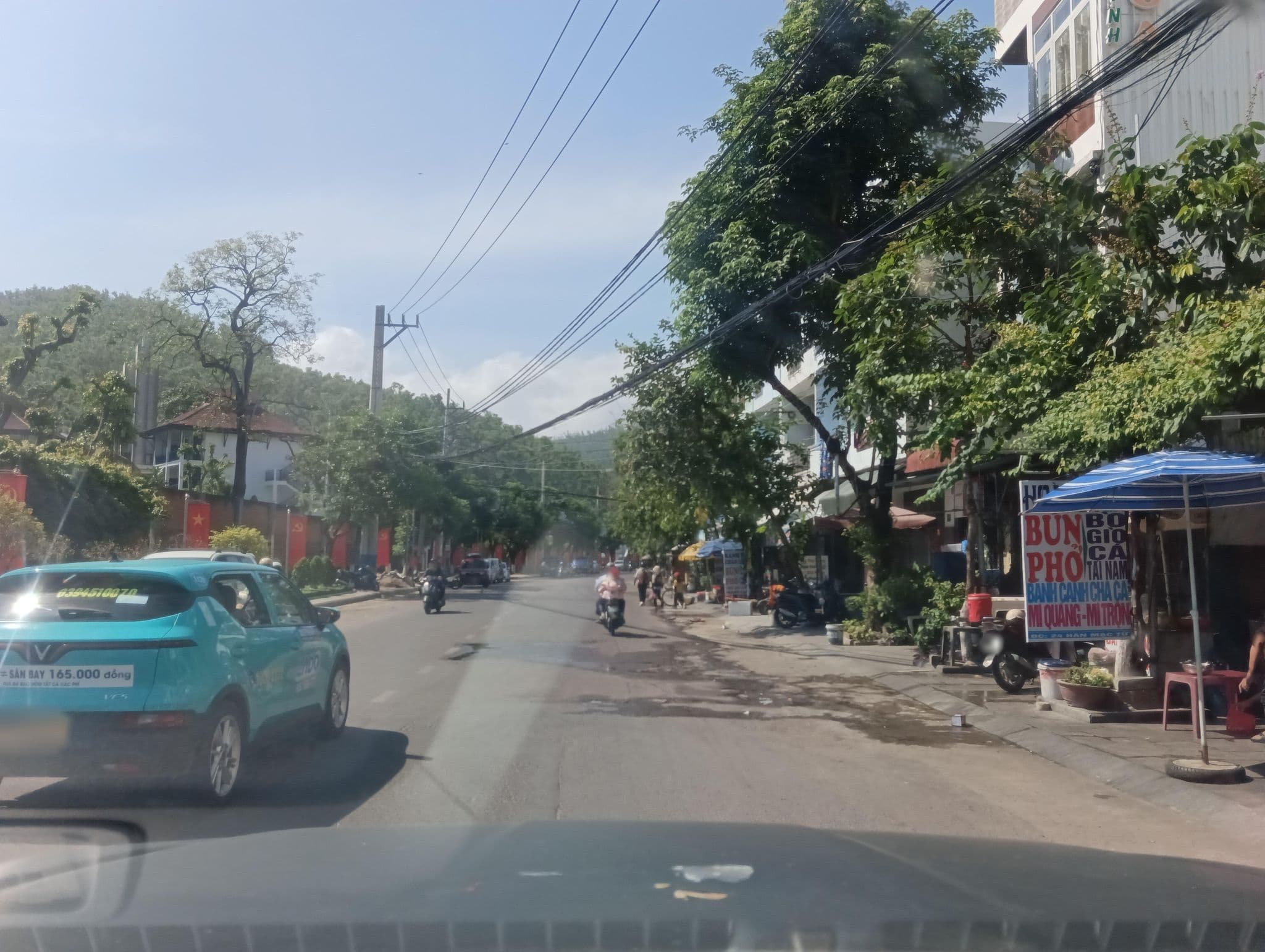 Street view near SEA HILL VIEW GLAMPING, Qui Nhon — © builangbat (CC BY-SA · Mapillary)