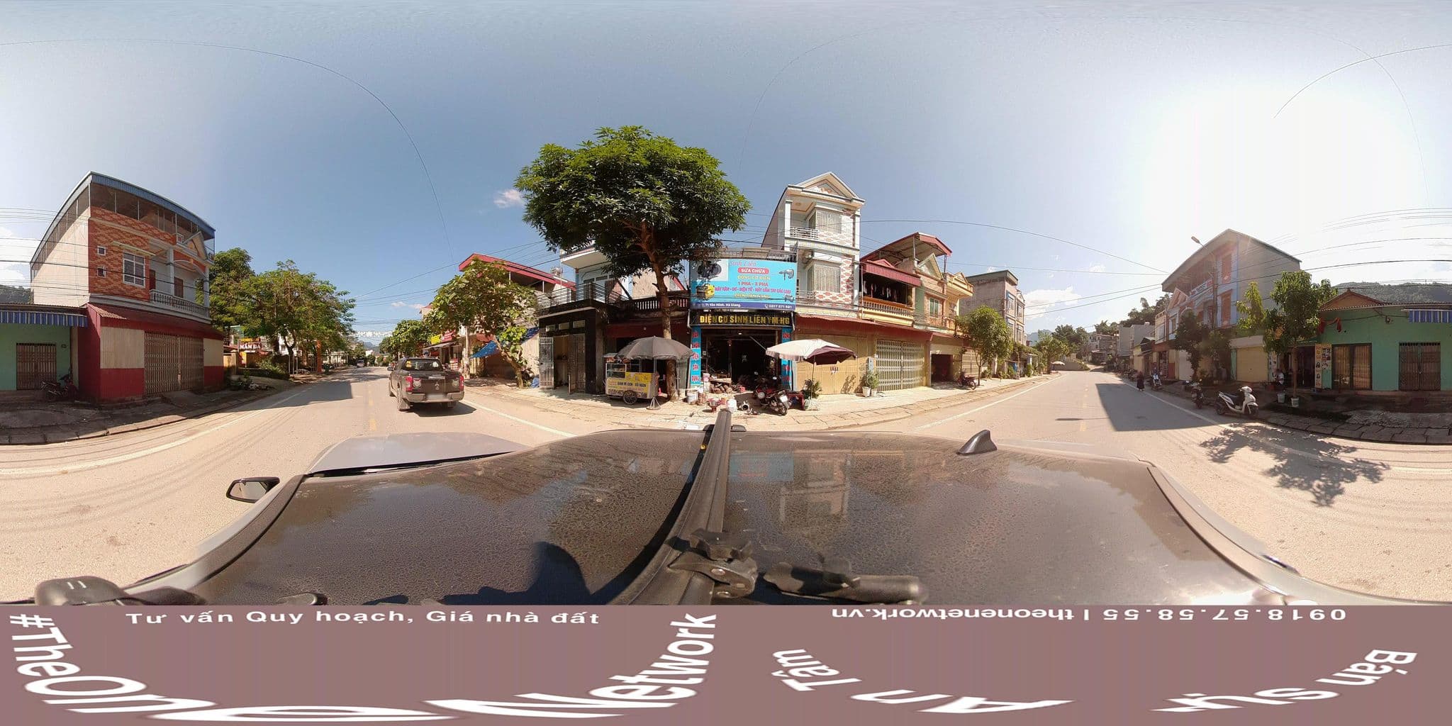Street view near Mam da Homestay, Thị Trấn Yên Minh — © theonenetwork (CC BY-SA · Mapillary)