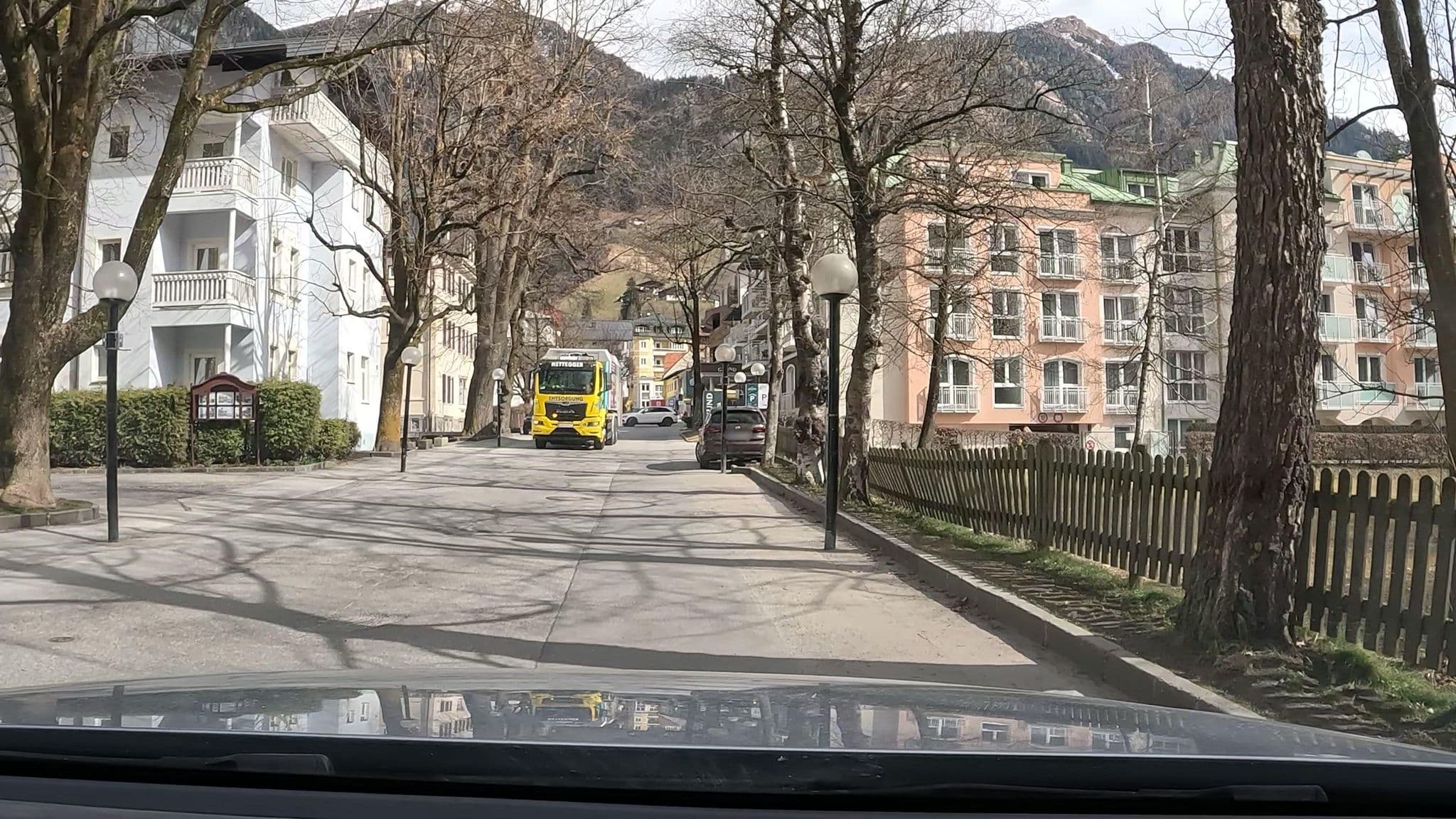 Street view near Hotel Das Alpenhaus Gasteinertal, Bad Hofgastein — © stefanro74 (CC BY-SA · Mapillary)