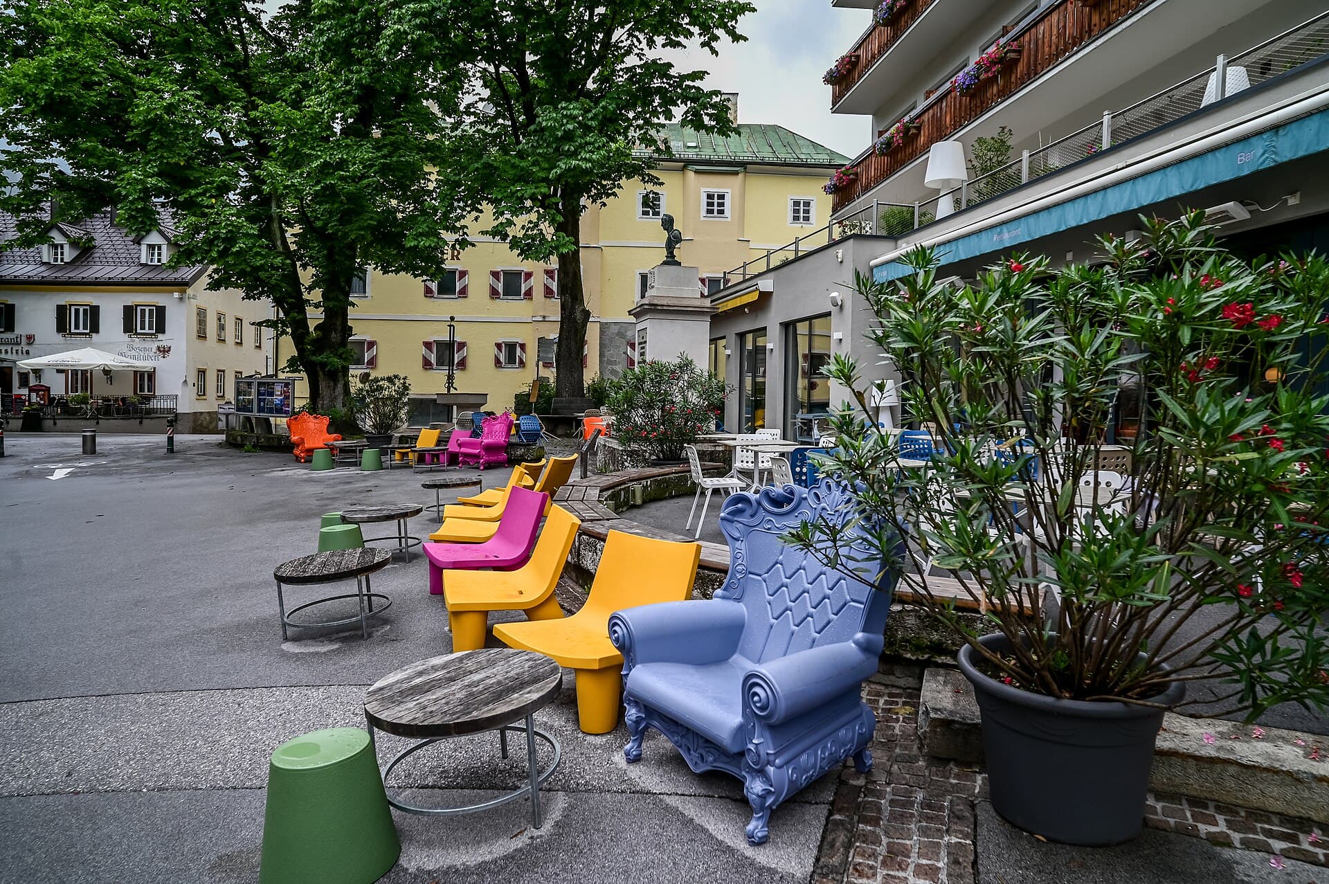 Hotel Blü Gastein (via Wikimedia Commons, CC BY-SA 3.0 at)