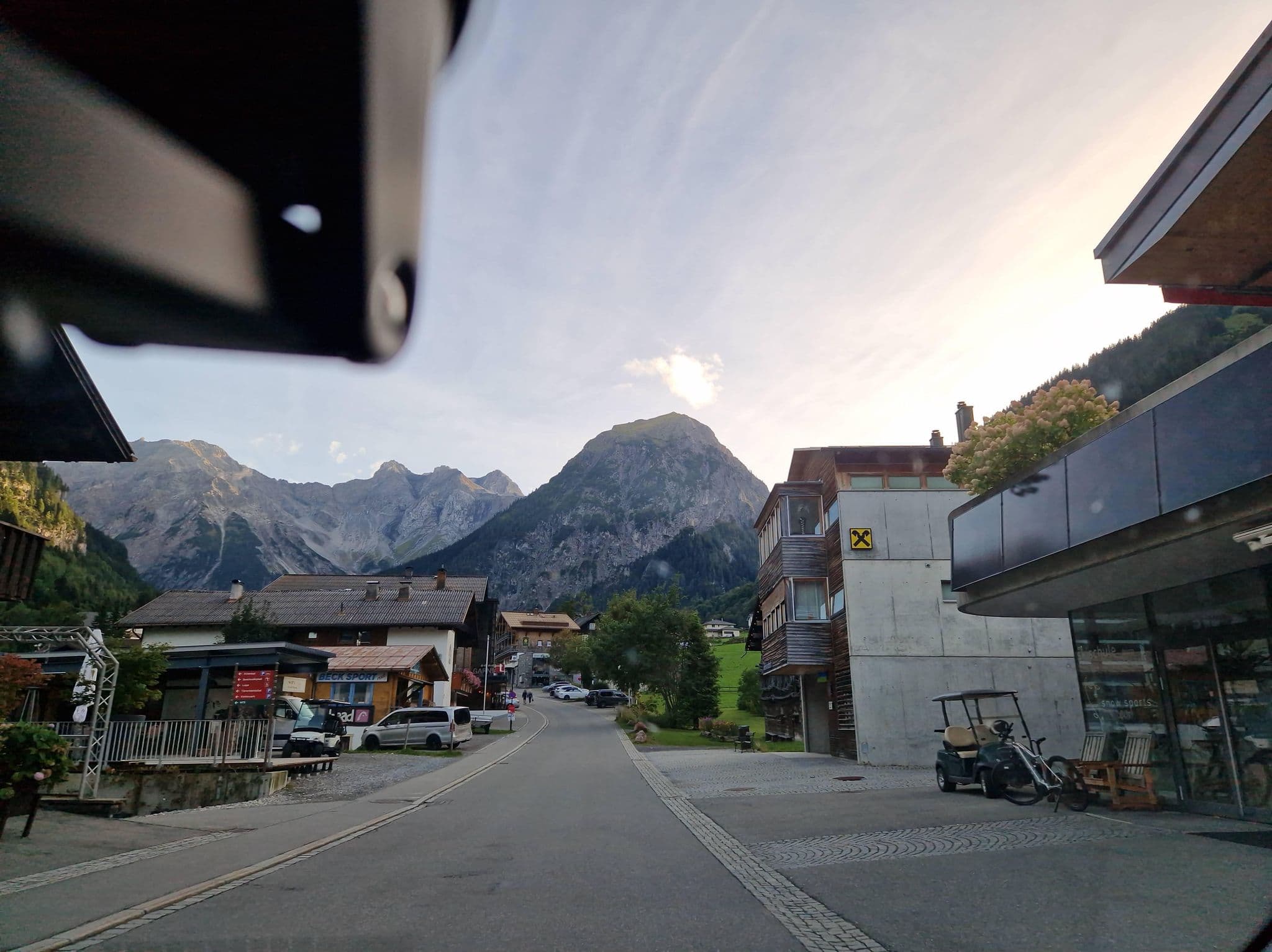 Street view near Douglass Hütte, Bürs — © mcliquid (CC BY-SA · Mapillary)