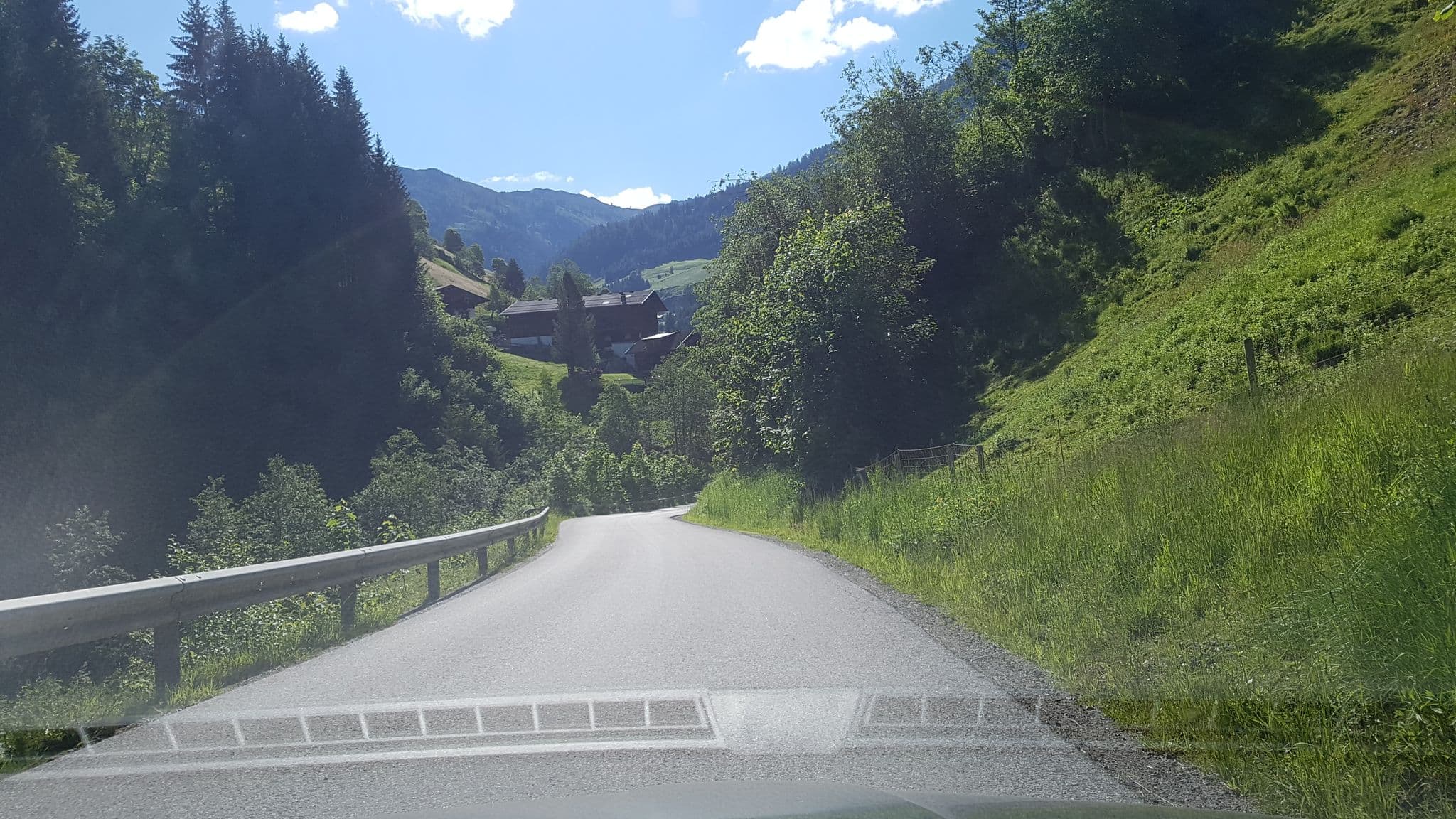 Street view near Jugendhotel Gruber, Grossarl — © schermy_at (CC BY-SA · Mapillary)