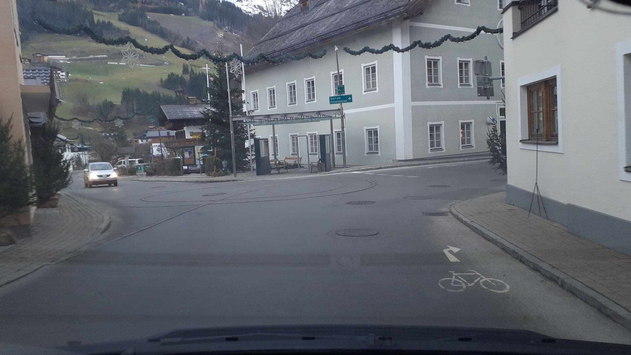 Street view near Hotel Neuwirt, Grossarl — © brokuli86 (CC BY-SA · Mapillary)