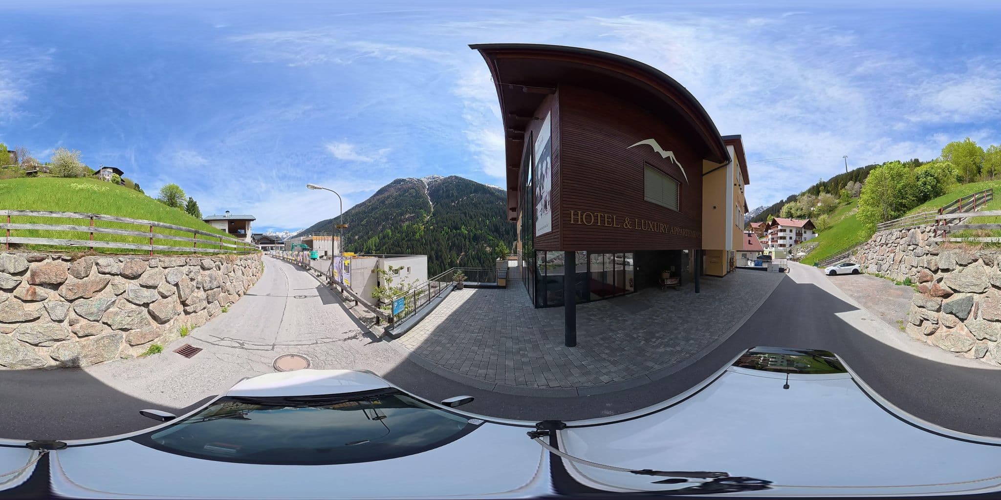 Street view near Hotel Luxury Appartements Dorfstadl, Kappl — © osmplus_org (CC BY-SA · Mapillary)