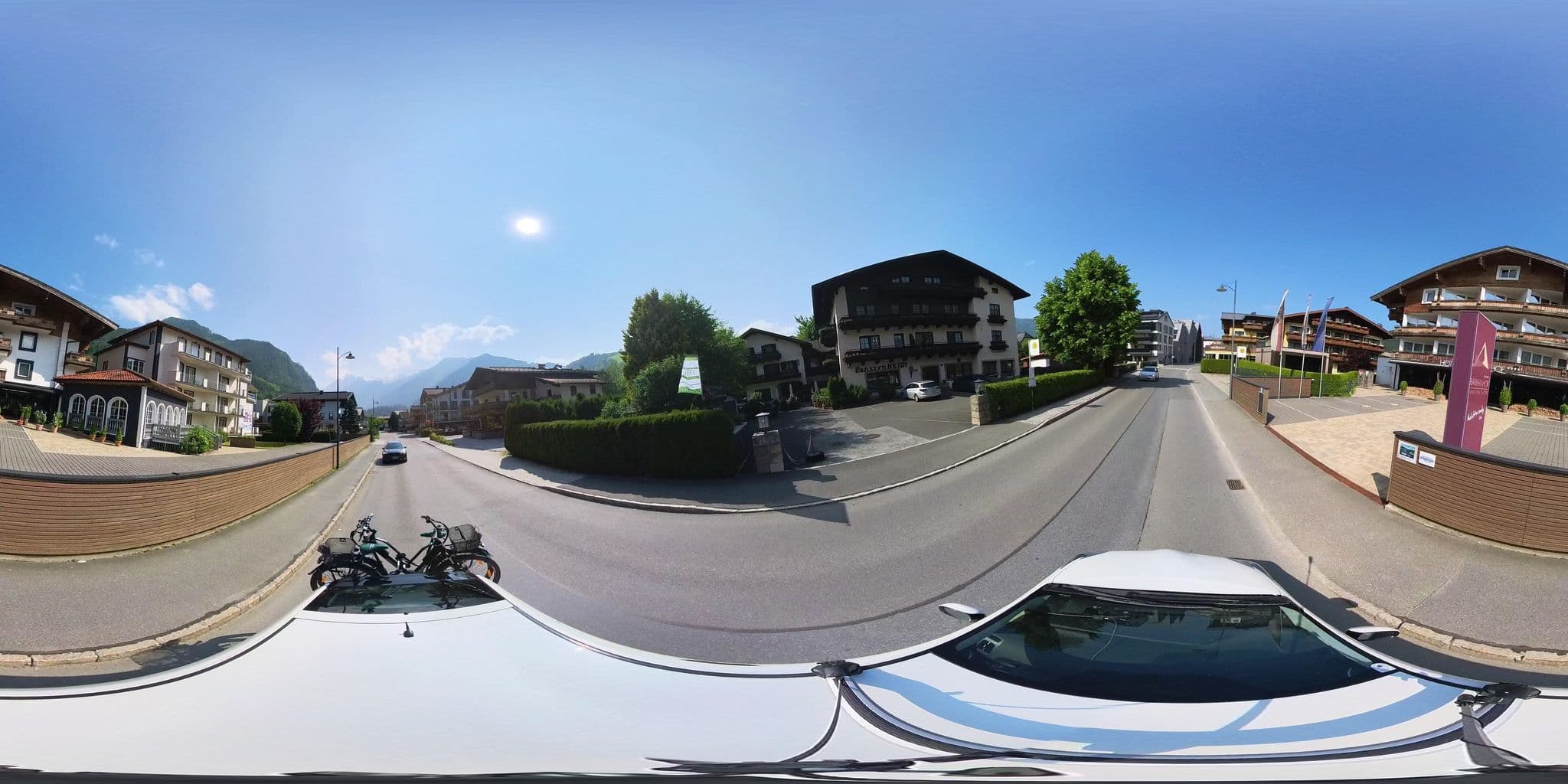 Street view near Pension Heidi, Kaprun — © osmplus_org (CC BY-SA · Mapillary)