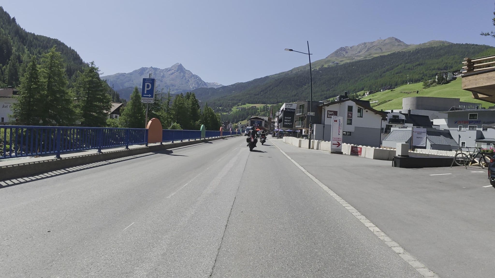 Street view near Edelweiss echt.charmat., Sölden — © Guzzi_Franze (CC BY-SA · Mapillary)