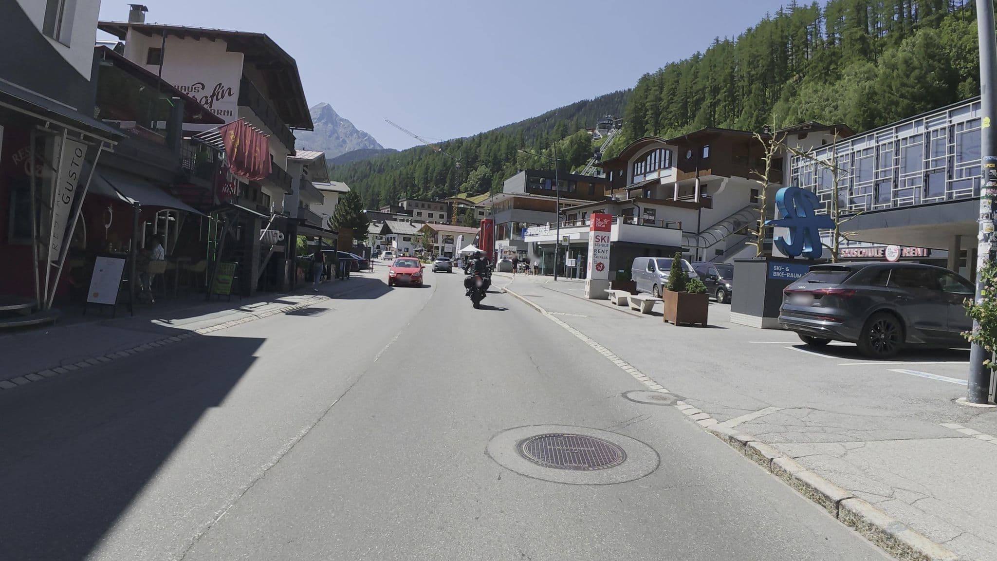 Street view near Hotel Tyrol, Sölden — © Guzzi_Franze (CC BY-SA · Mapillary)