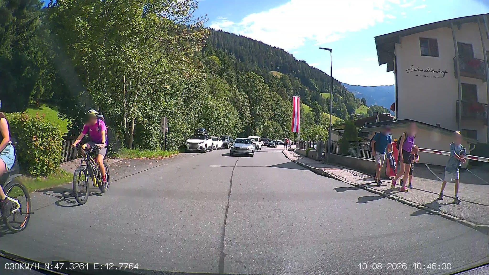 Street view near B&B by Zillners, Zell am See — © heetENkoel (CC BY-SA · Mapillary)