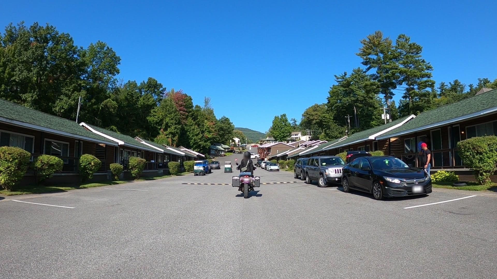 Street view near Scotty's Lakeside Resort, Queensbury — © Eric_Boutet (CC BY-SA · Mapillary)