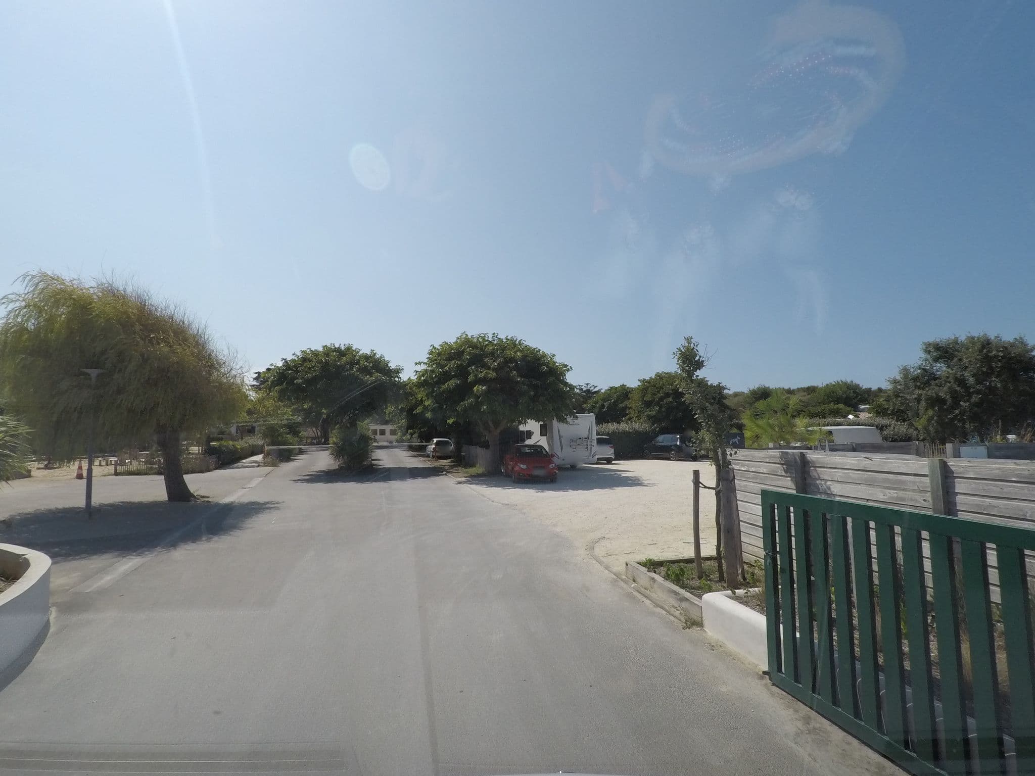 Street view near Camping Les Baleines Ile de Ré, Ars-en-Ré — © yaron (CC BY-SA · Mapillary)